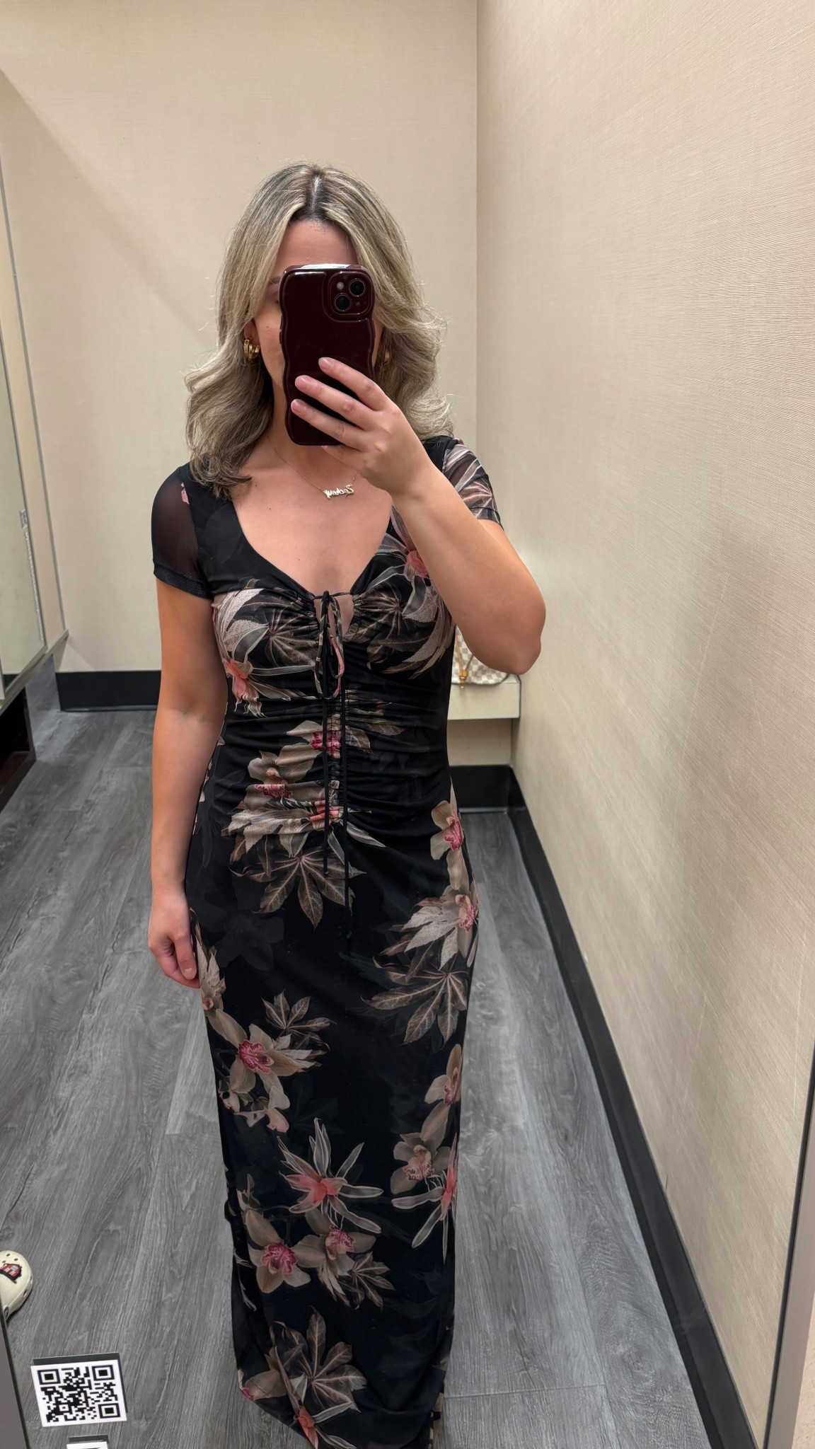 wearing S/TTS 

#LTKParties #LTKFindsUnder50 #LTKSaleAlert