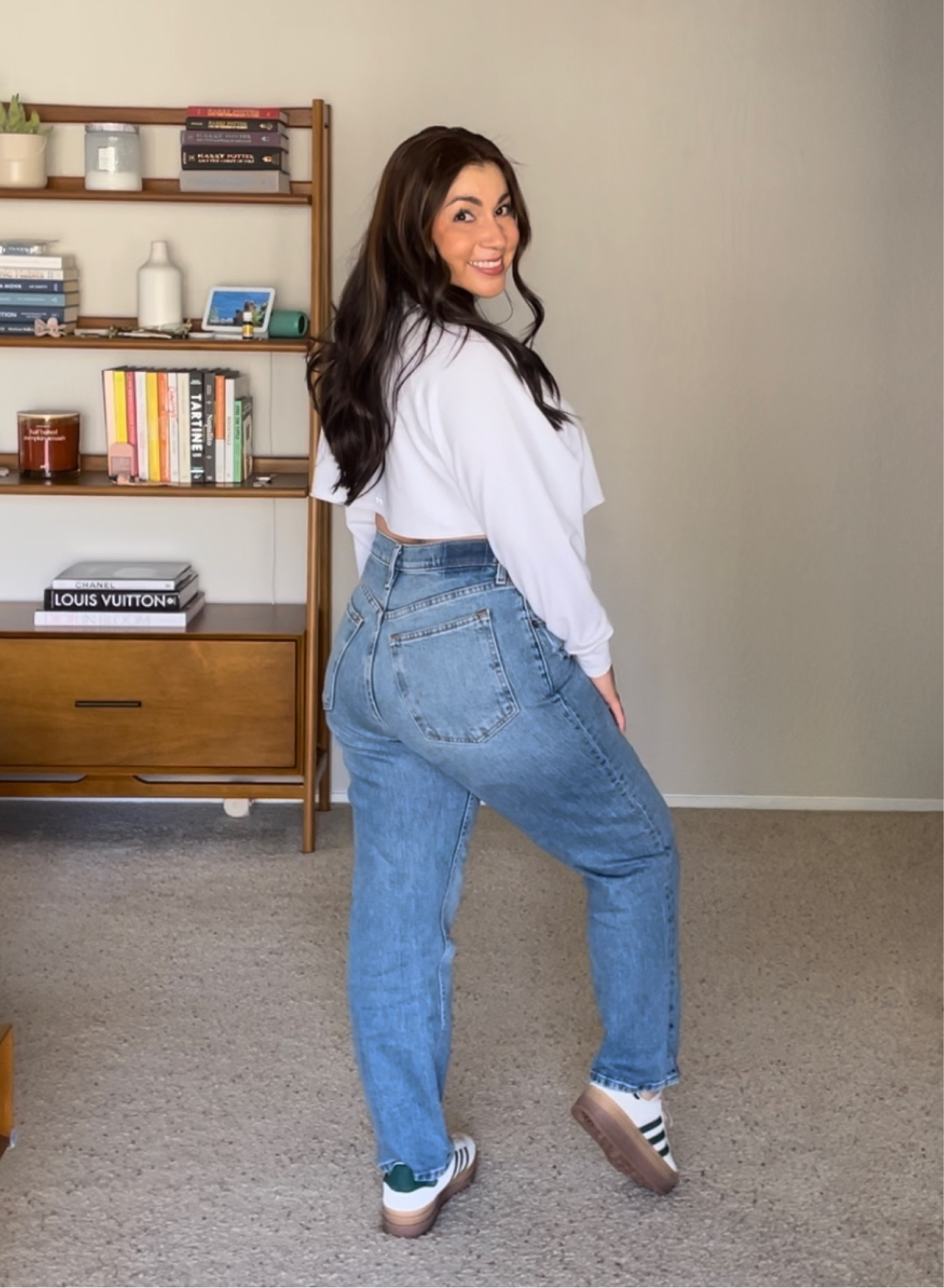 3 outfits; 1 shoe 

Shoe: Green/Sand Gazelle Platform Adidas 

Jeans: Abercrombie; Dads High Waisted Jeans in 30S 

Top: Cropped Alo Yoga shirt size S

My exact jeans & top are no longer available but linked similar options. 

#LTKmidsize