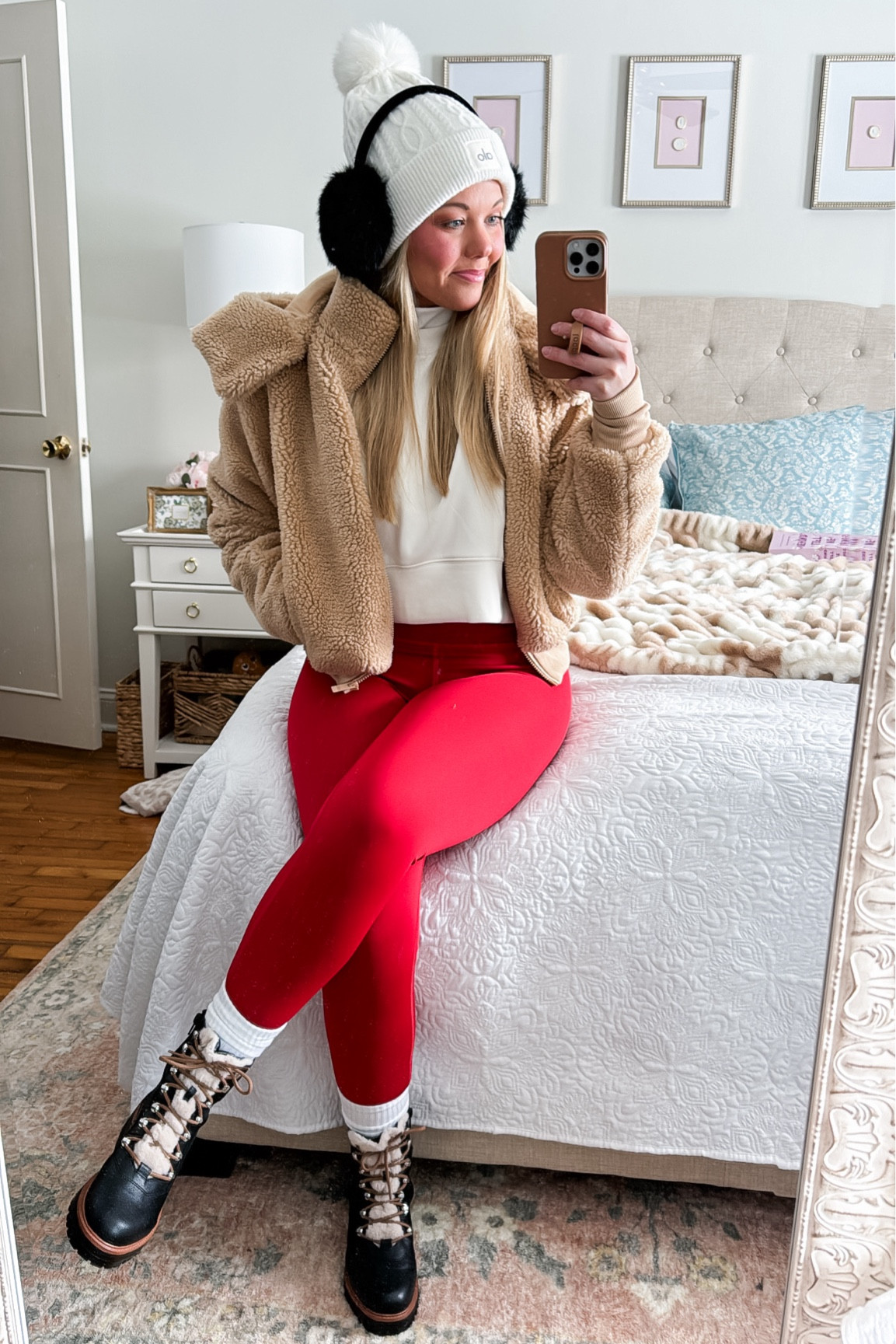 Brrrr ❄️ ⛄️ wearing my favorite alo yoga pieces in the snow today.
Jacket - small
Leggings - medium
I’m 5’3, size 4-6, 135 lbs

#LTKStyleTip #LTKActive #LTKSeasonal