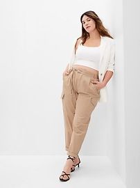 High Rise Pleated Cargo Pants with Washwell | Gap (US)