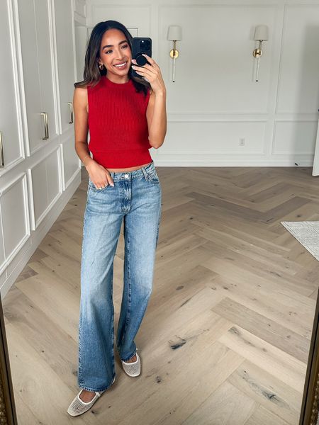 Spring outfit 🤍 wearing size xs top and size 26 in jeans 


Casual outfit 
Denim outfit 
Jeans outfit
Weekend outfit 

#LTKfindsunder100 #LTKfindsunder50 #LTKstyletip