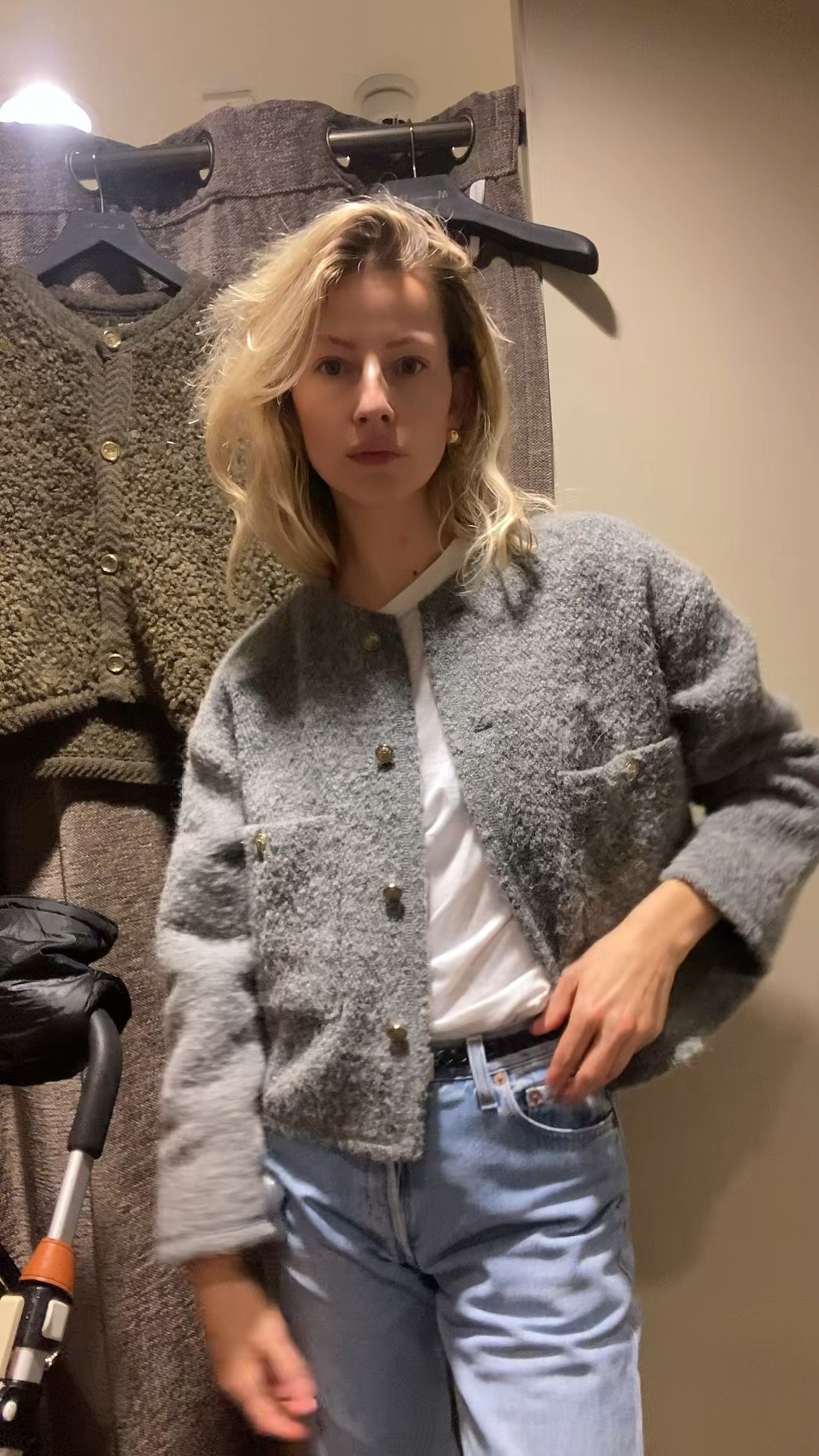 Buy or not to buy? #massimodutti #fallfashion #cardigan 

#LTKVideo #LTKeurope #LTKSeasonal