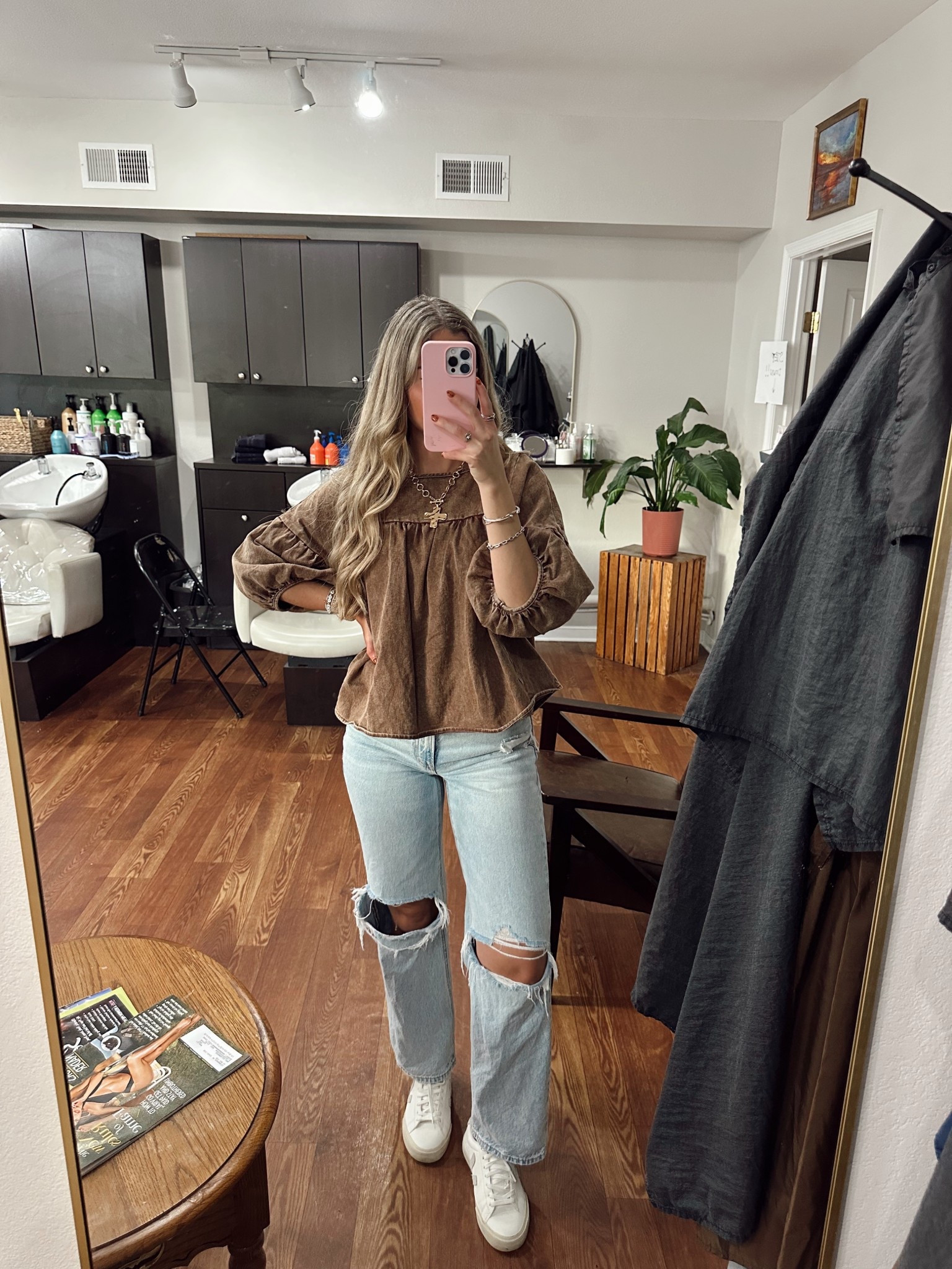 love this brown denim top for fall!🍂

#LTKSeasonal #LTKStyleTip #LTKWorkwear