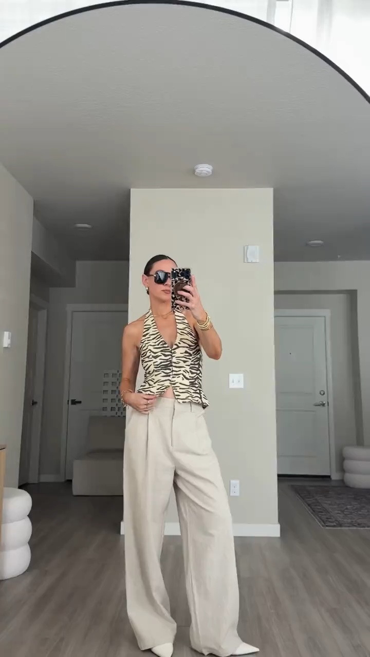 this zebra look is from
nasty gal and so perfect for resorts and safari trips.  love this set.  you can buy separately. i'm 5'7 and wearing size small  #safari #animalprint #zebra