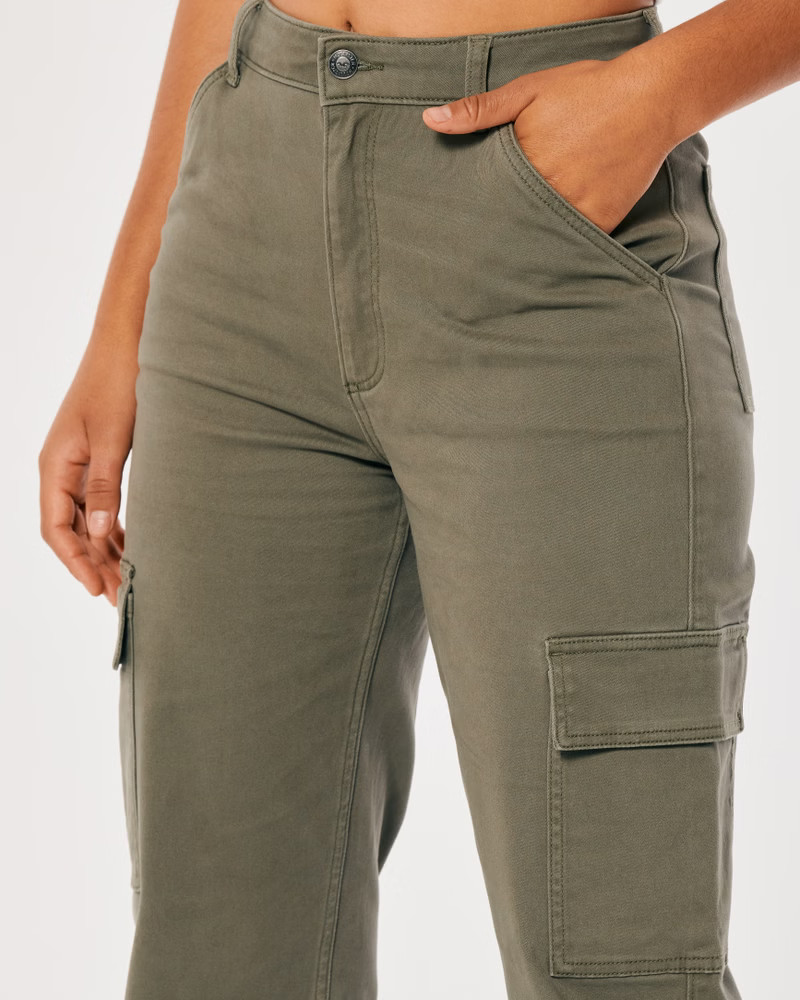 Women's Ultra High-Rise Cargo Dad Pants | Women's Bottoms | HollisterCo.com | Hollister (US)