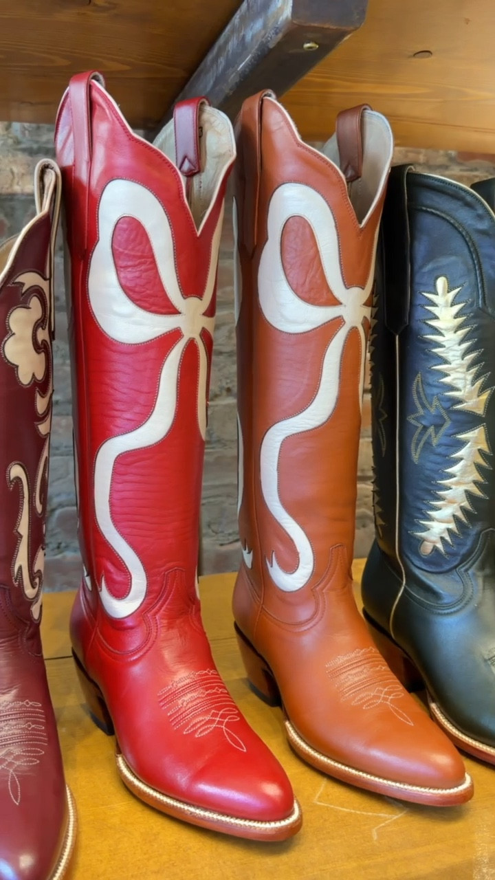 My pinto ranch finds!! 🤠 use code ASHLEE15 for 15% off 

#LTKSaleAlert #LTKOver40 #LTKPetite