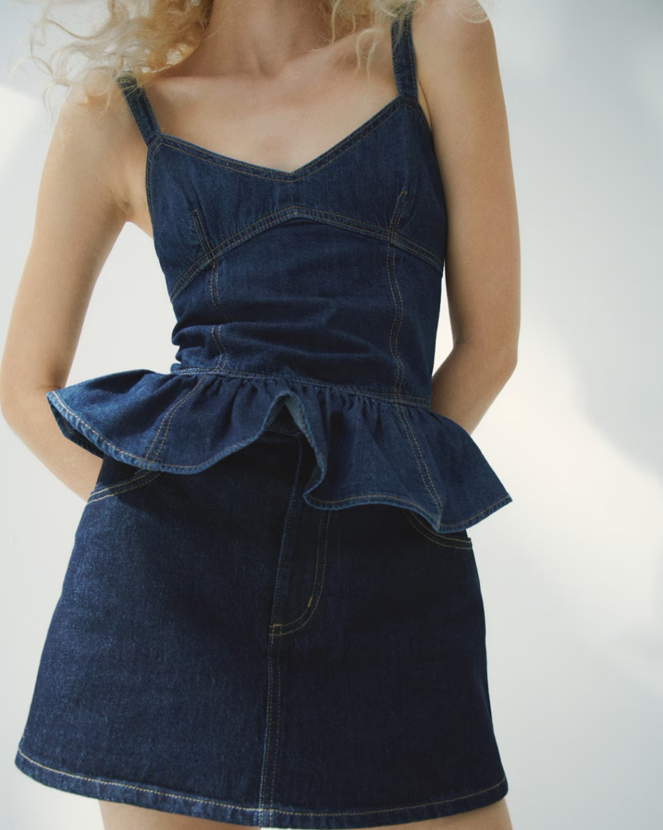 Denim peplum tank top

#LTKSeasonal