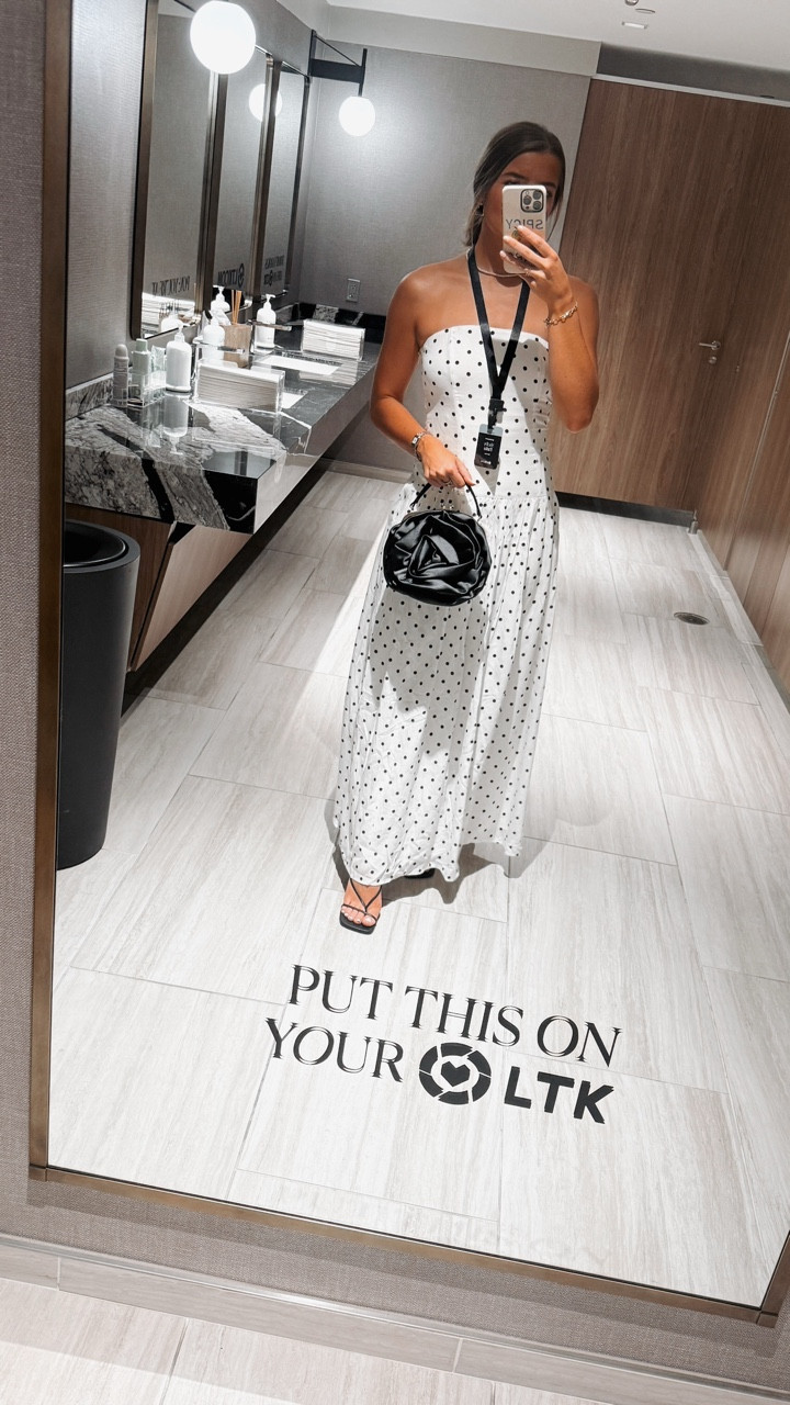 Parisian chic ✨🇫🇷 I sized down in the dress (but because I’m veryyyy small chested)

#LTKFindsUnder100 #LTKCon #LTKTall