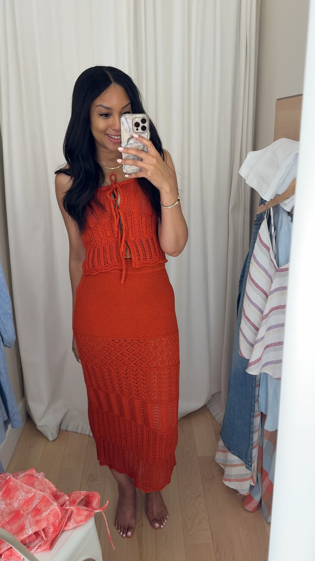 This outfit made me want to plan a vacation 🧡 wearing XS in skirt and top

Madewell, pointelle knit, matching set, vacation, resortwear, sweater tank

#LTKStyleTip