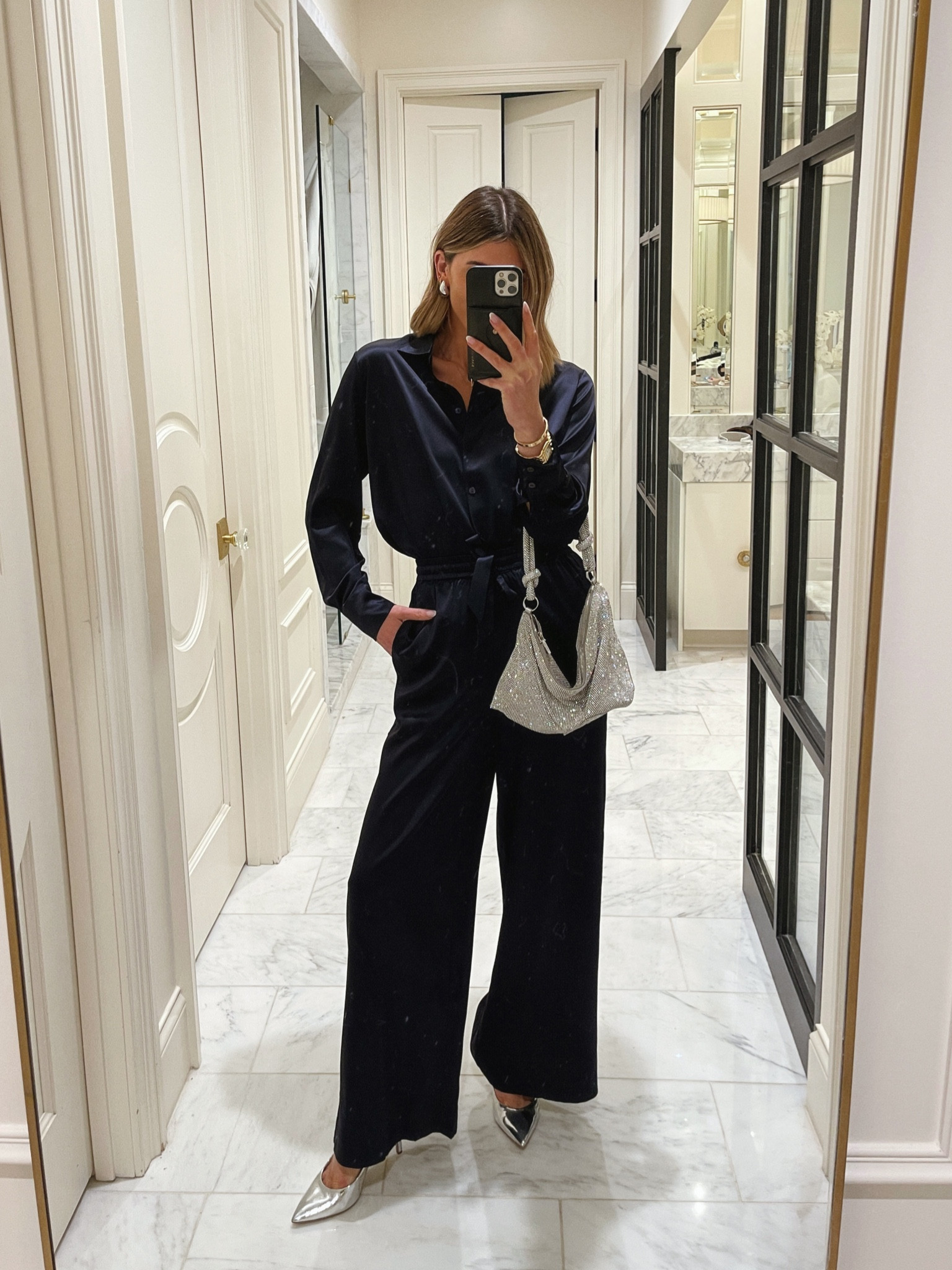 Dinner date night look