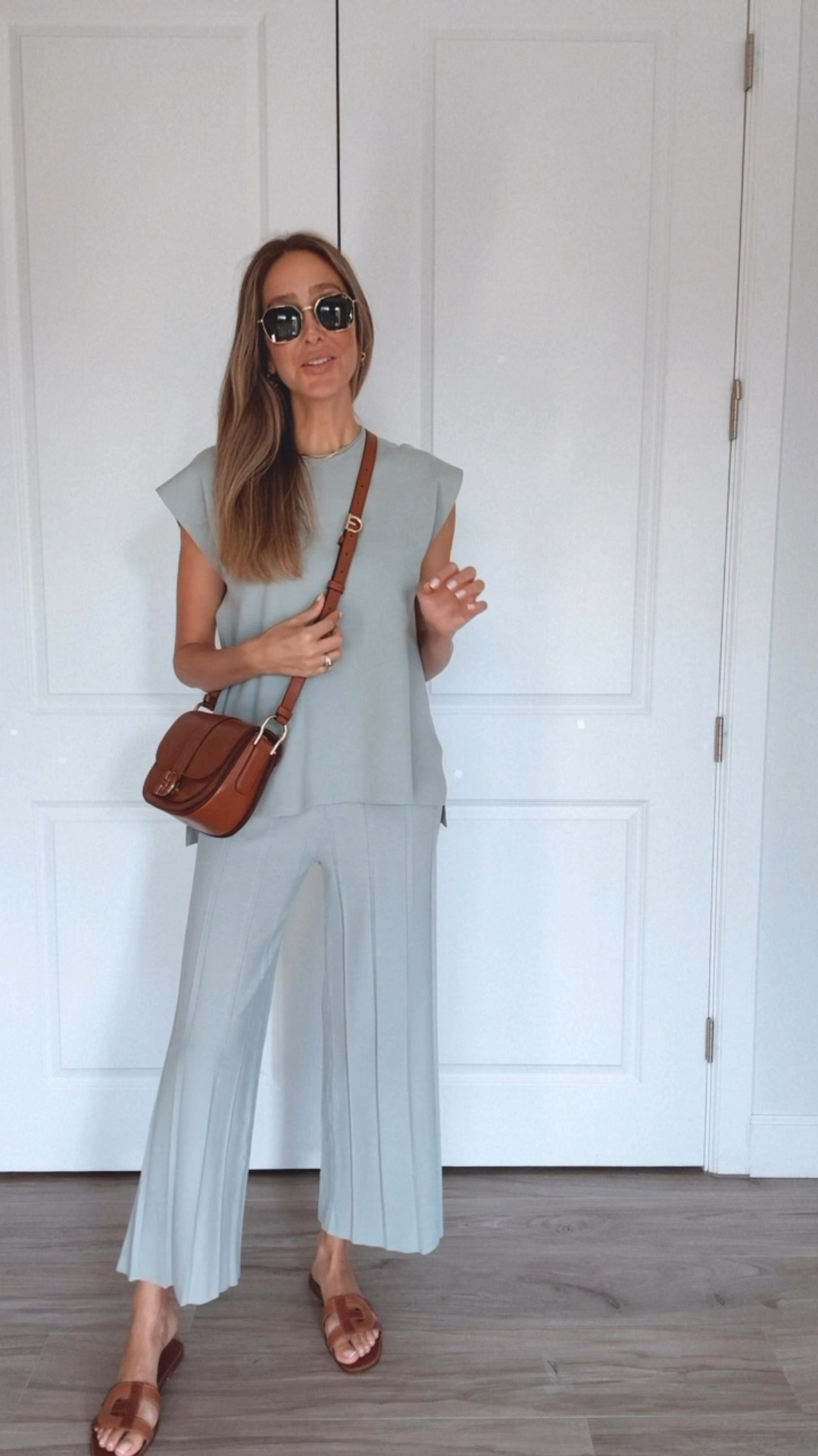 

Elegant Amazon set that I love so much! The fabric is stretchy and ultra comfortable! Runs tts, wearing a size small 




#LTKStyleTip #LTKOver40 #LTKSeasonal