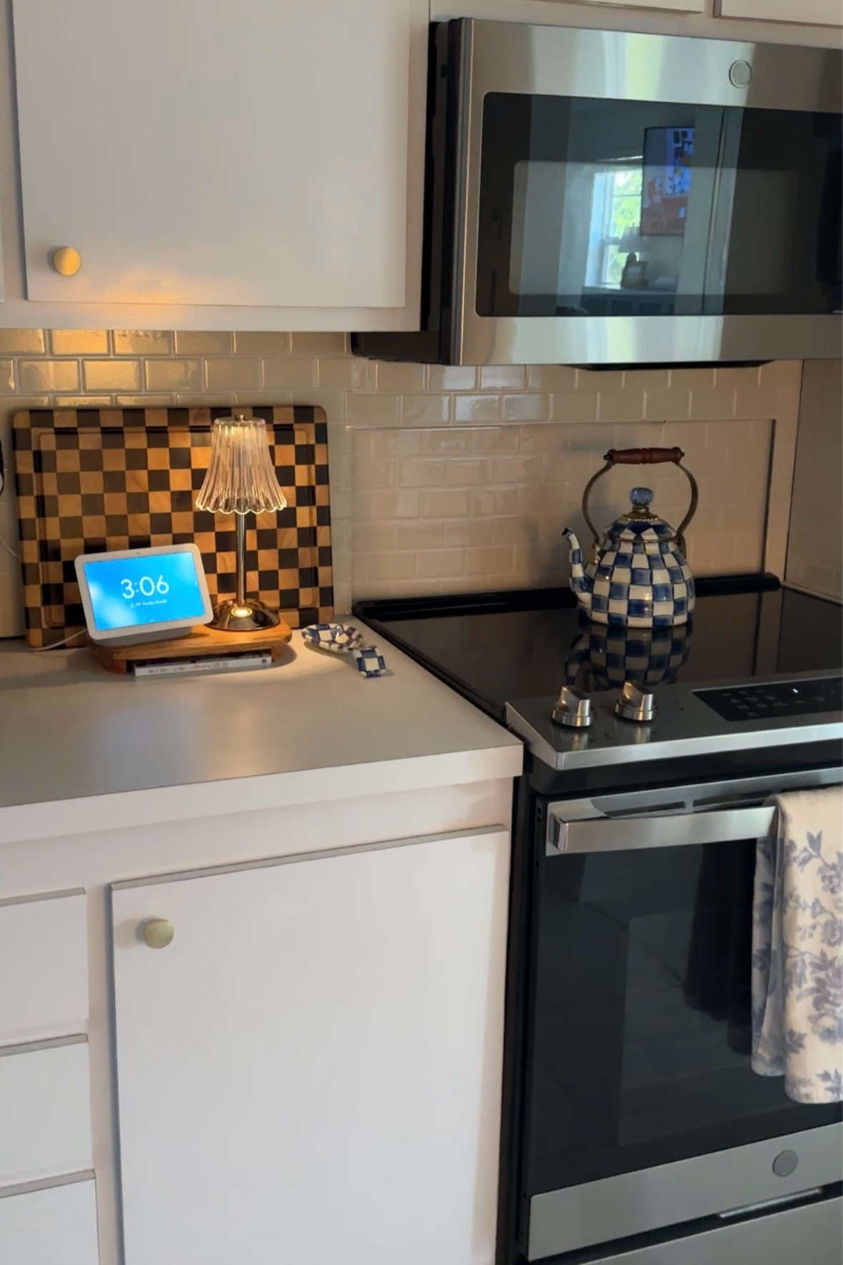 reorganized my kitchen 💙🫖

#LTKHome