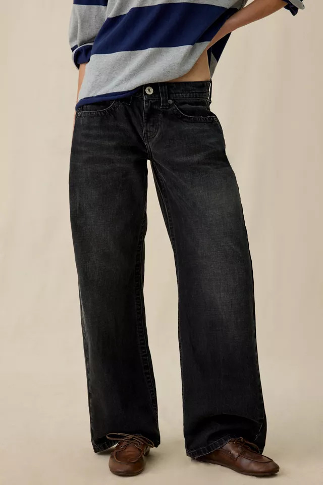 BDG Kayla Low-Rise Jean in Indigo, Women's at Urban Outfitters | Urban Outfitters (US and RoW)