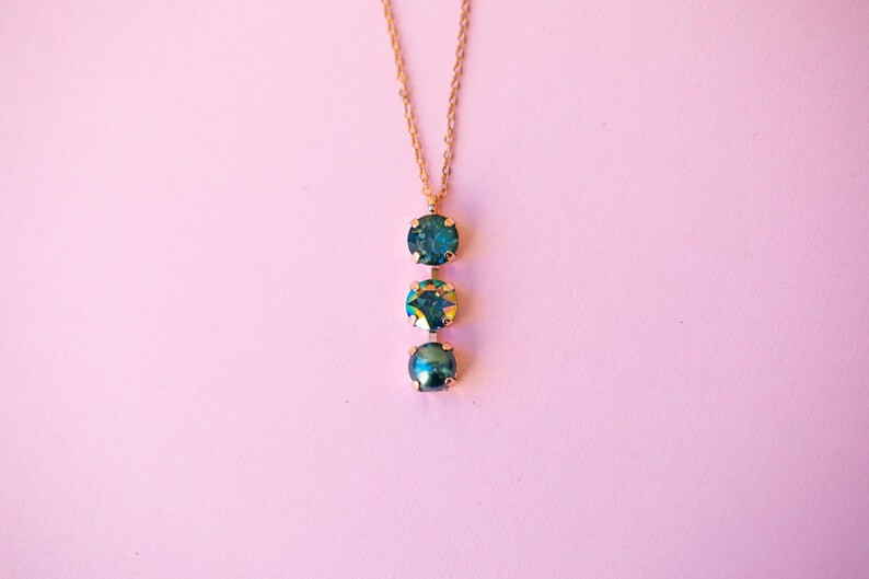 Evergreen Wonderland 8mm 3 Stone VERTICAL Necklace - Etsy | Etsy (US)