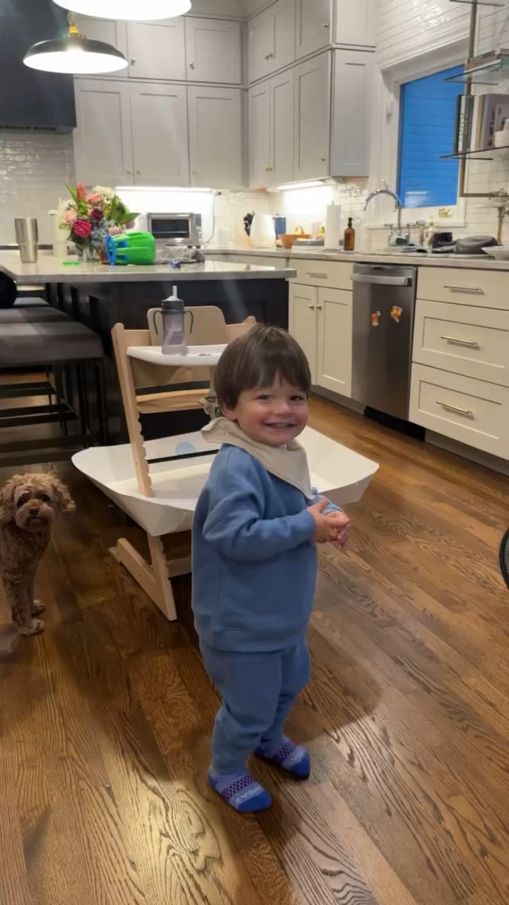 The handiest food catcher for babies & toddlers🙌🏽✨ helps keep the floor clean and keeping Jeter from eating everything🤣

toddler eating, baby eating, high chair, food catcher, baby essentials, toddler essentials, baby led weaning, tripp trappe high chair, Grace White, A Southern Drawl 

#LTKKids #LTKFamily #LTKBaby