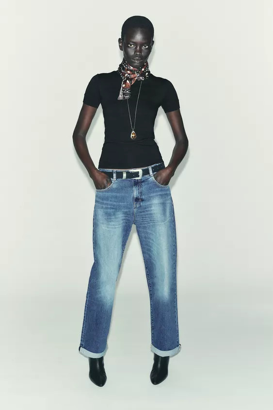 MINIMAL SHORT SLEEVE T-SHIRT | Zara UK