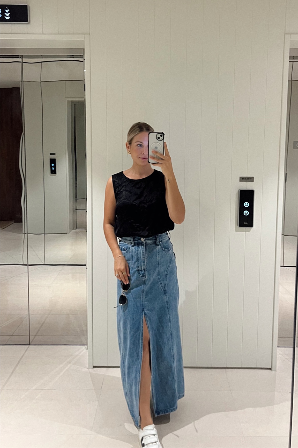 Saturday ootd 🖤


#LTKstyletip #LTKfindsunder100