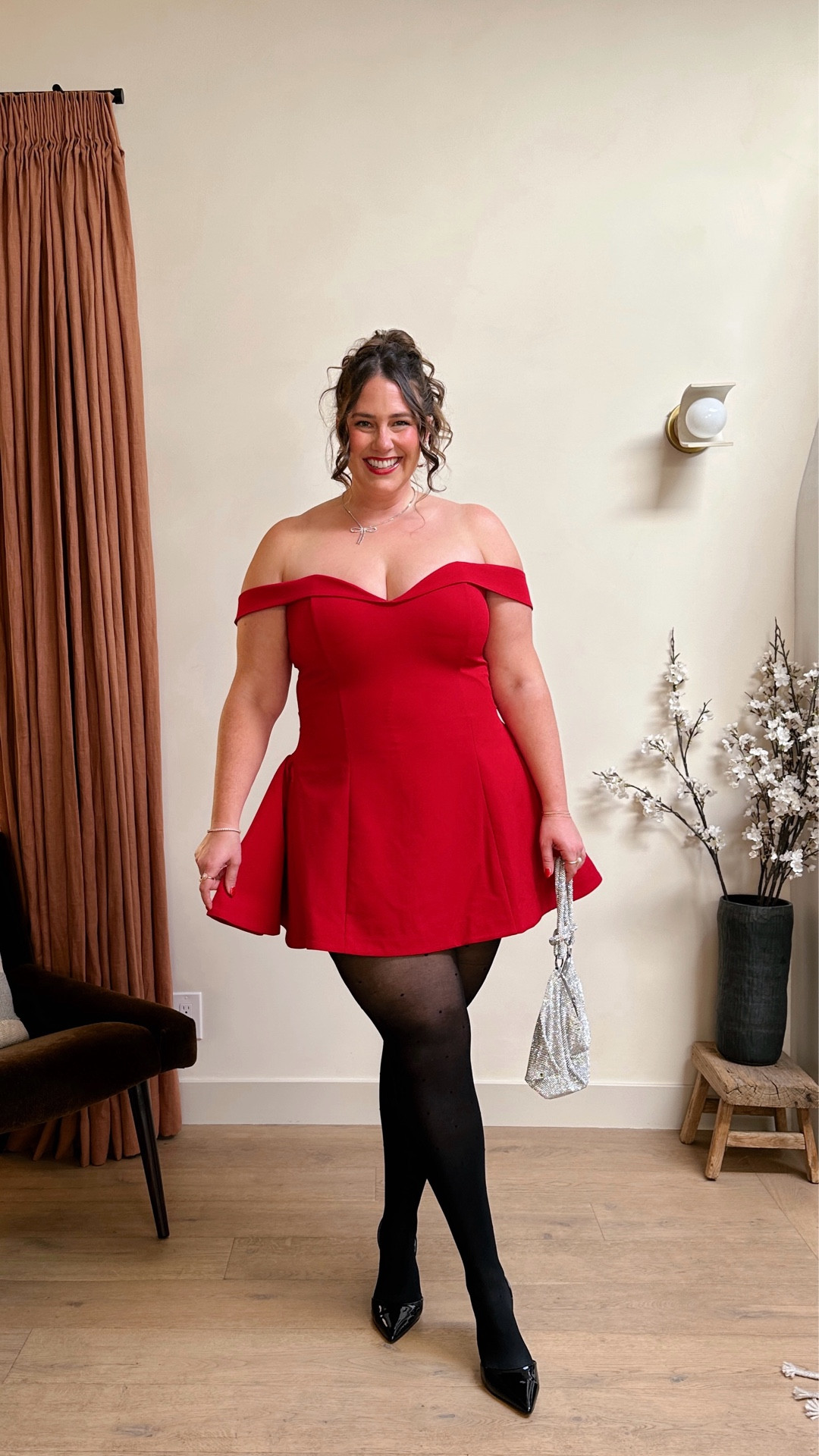 Holiday Party Midsize Outfit Inspo!

I’m wearing the size XXL in the dress! 

#LTKHoliday #LTKMidsize #LTKootd