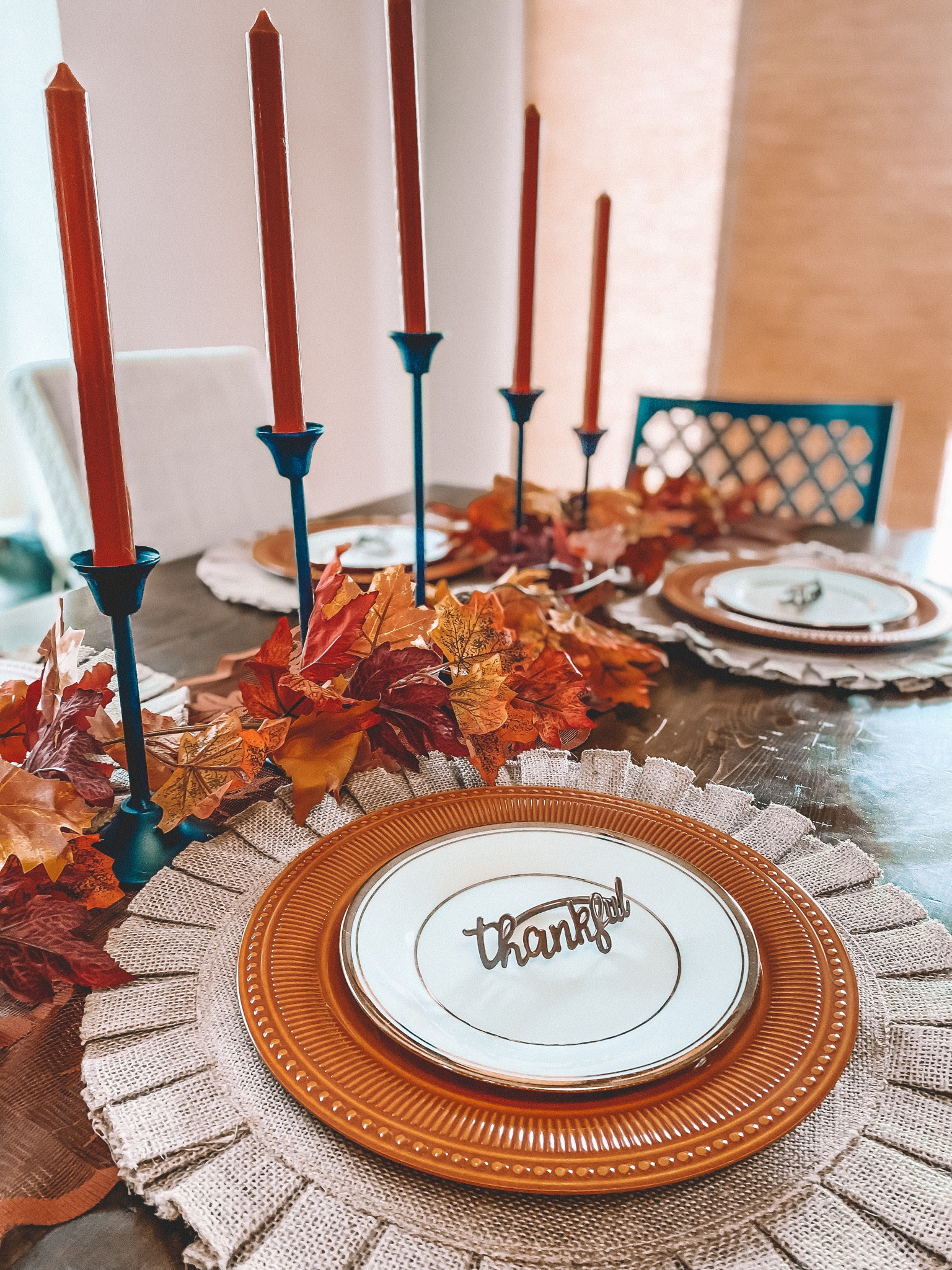 Fall decor // fall home decor // kitchen decor // fall kitchen table // fall dining room table decor // place settings // fall candles // fall home decor 

#LTKhome #LTKunder50 #LTKSeasonal