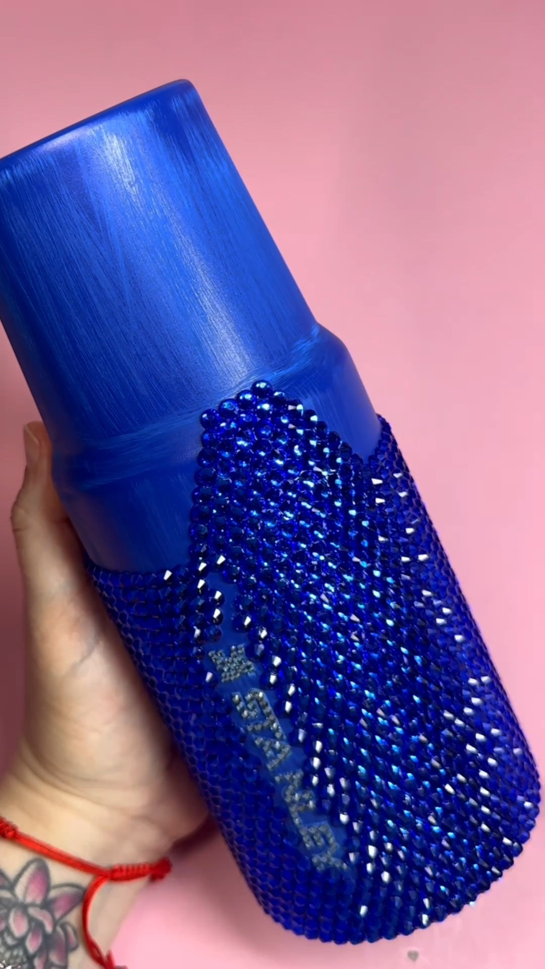 Rhinestone color used