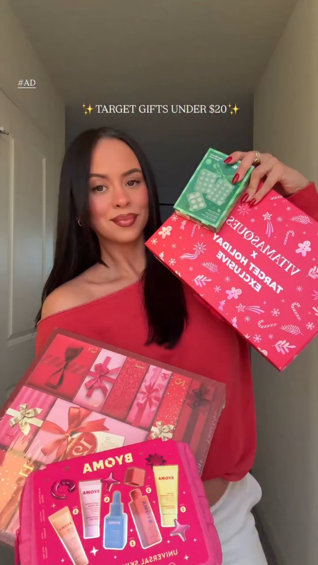 Here are some holiday beauty gift finds under $20 🎁✨ @target 
#target #targetstyle #ad #TargetBeautyAmbassador