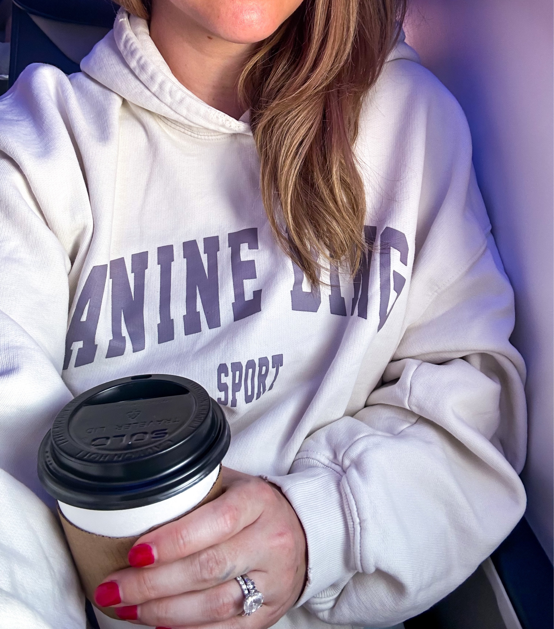 ✈️ airport outfit necessities: coffee and Bing

#LTKFind #LTKtravel