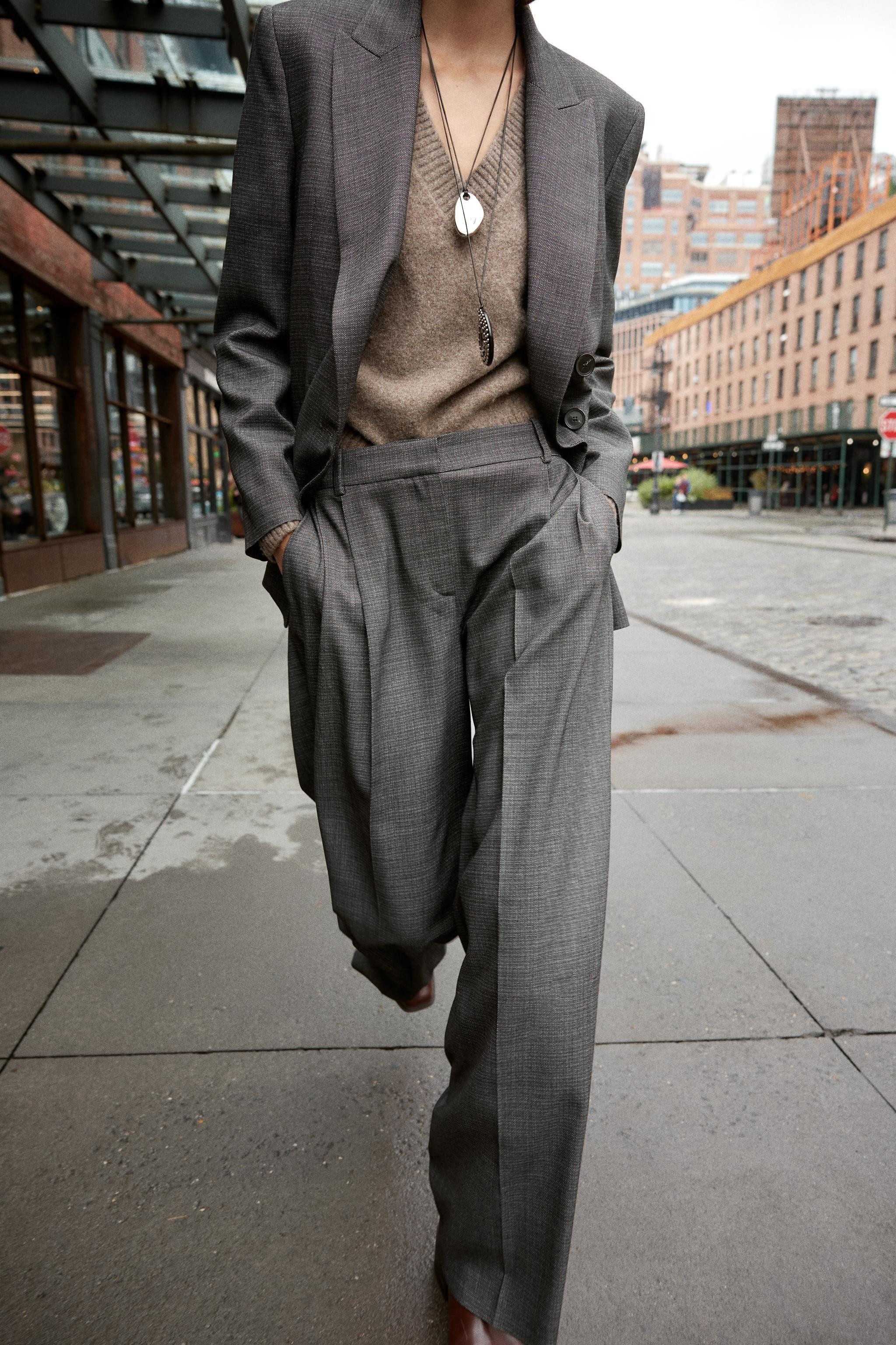 WIDE-LEG TROUSERS WITH DARTS | Zara UK