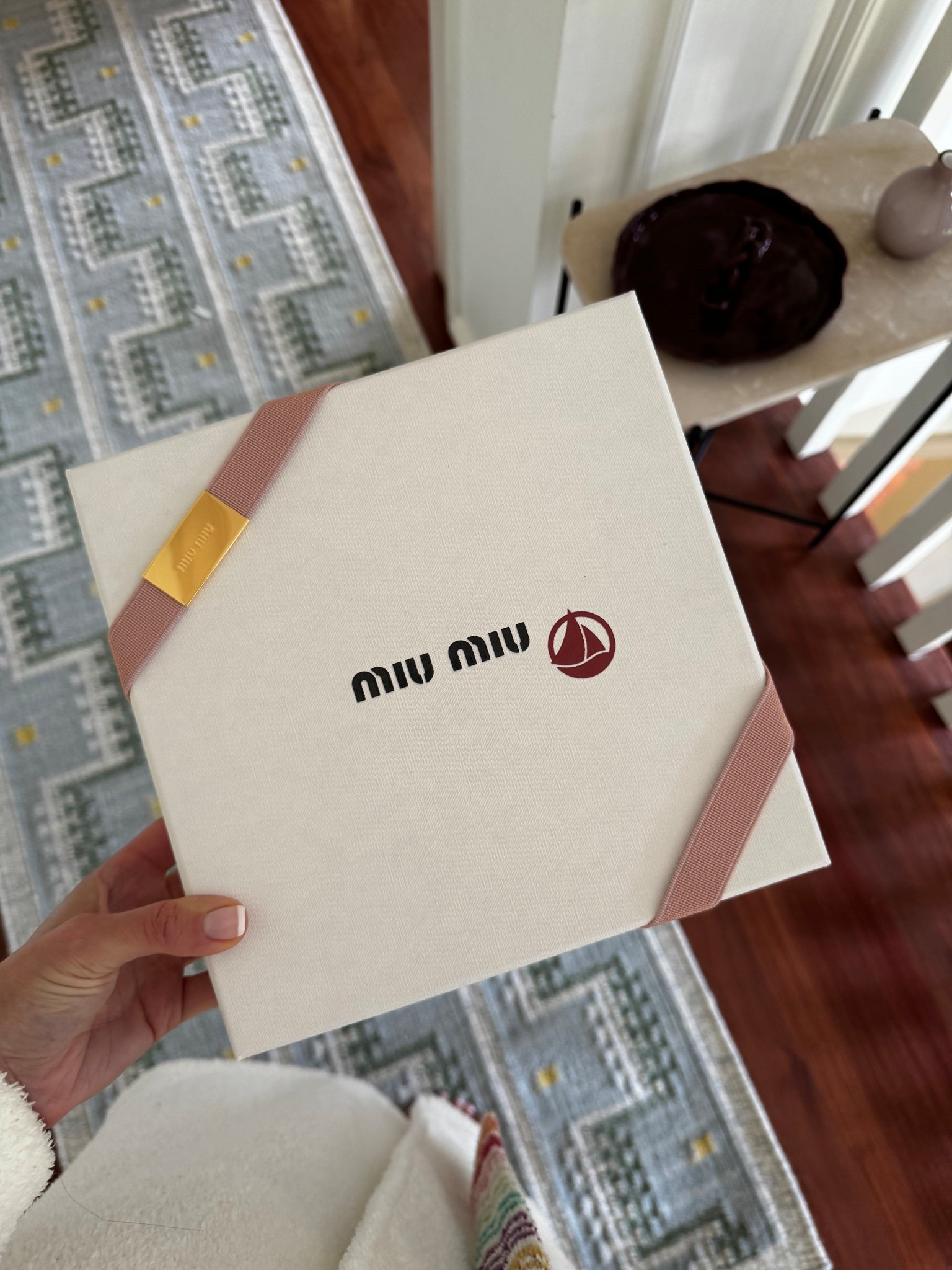 
#SummerFashion #BeachWear #SummerStyle #SunnyFashion #BohoChic #SummerOutfits #ResortWear #SummerTrends #FashionInspiration #OOTDSummer #ChicInTheSun #SummerWardrobe #BrightAndBold #Fashionista #StyleInspo #TrendyThreads #FloralFaves #CasualSummer #SummerEssentials #SunKissedLooks

#LTKTravel #LTKShoeCrush #LTKStyleTip