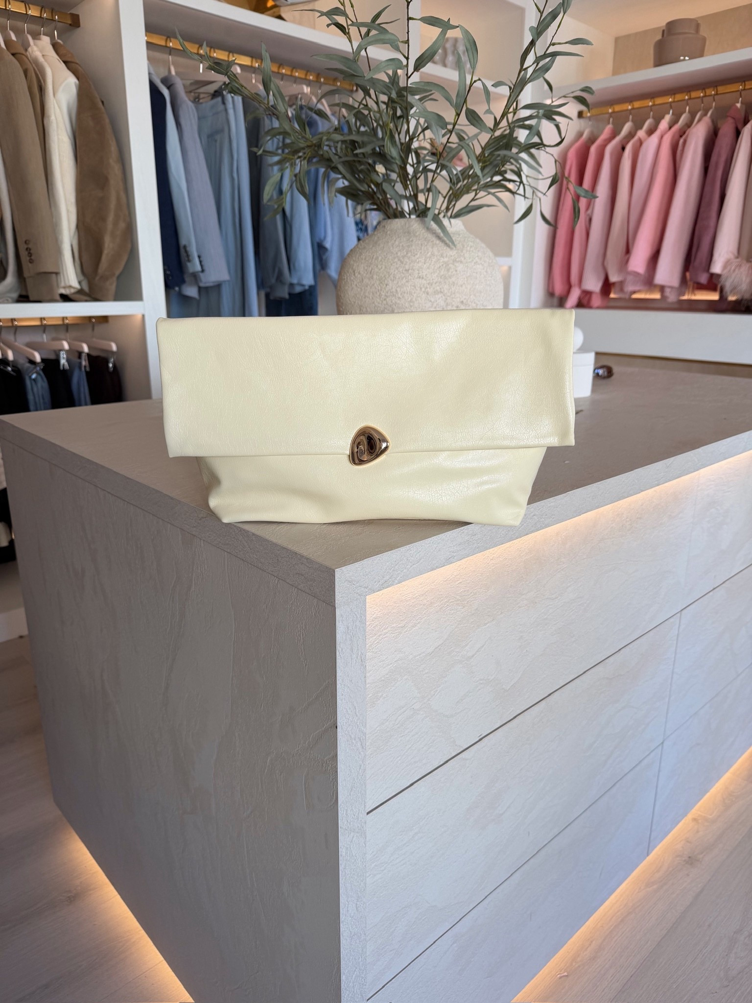 🌼🤍

#LTKuk #LTKspring #LTKstyletip