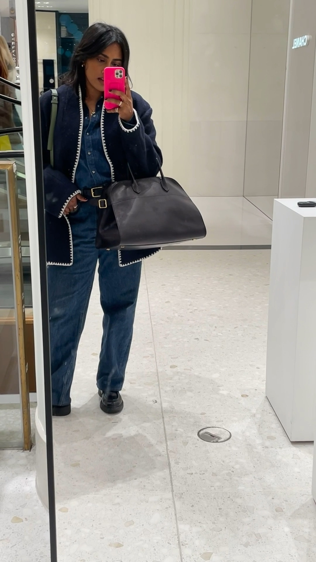 Come shopping for the The Row Margaux, comparing the sizes and materials 

#LTKstyletip #LTKSeasonal #LTKeurope