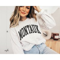 Classy Montauk New York Sweatshirt Sweatshirt, Pullover York, Oversized College Crewneck Unisex | Etsy (US)