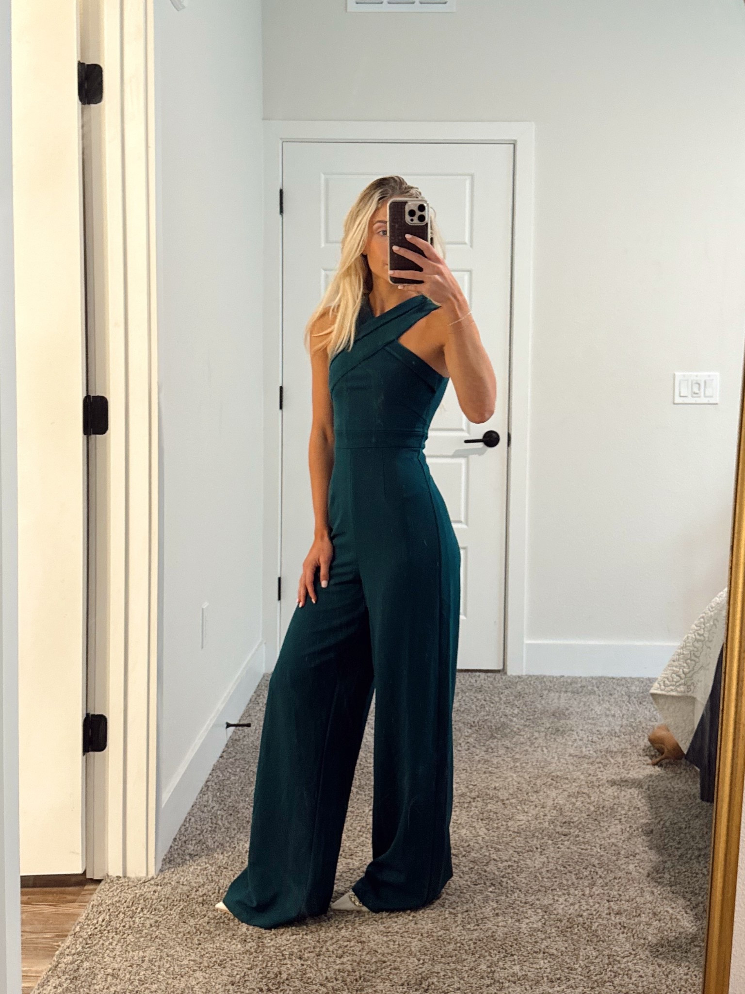 Lulus Jumpsuit

Petite fashion, lulus jumpsuit, business casual, work fit, reporter fit 

#LTKPetite #LTKWorkwear #LTKootd