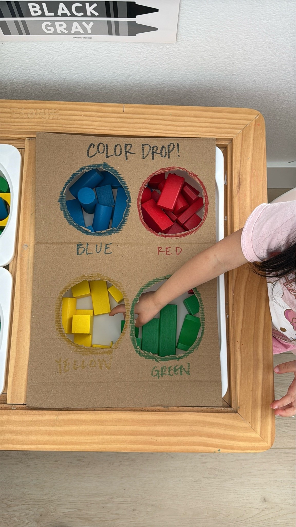 color drop sensory table game! #sensorytable #toddleractivities #toddlerfun #toddlermom #momlife

#LTKmorningroutine #LTKmomlife #LTKKids