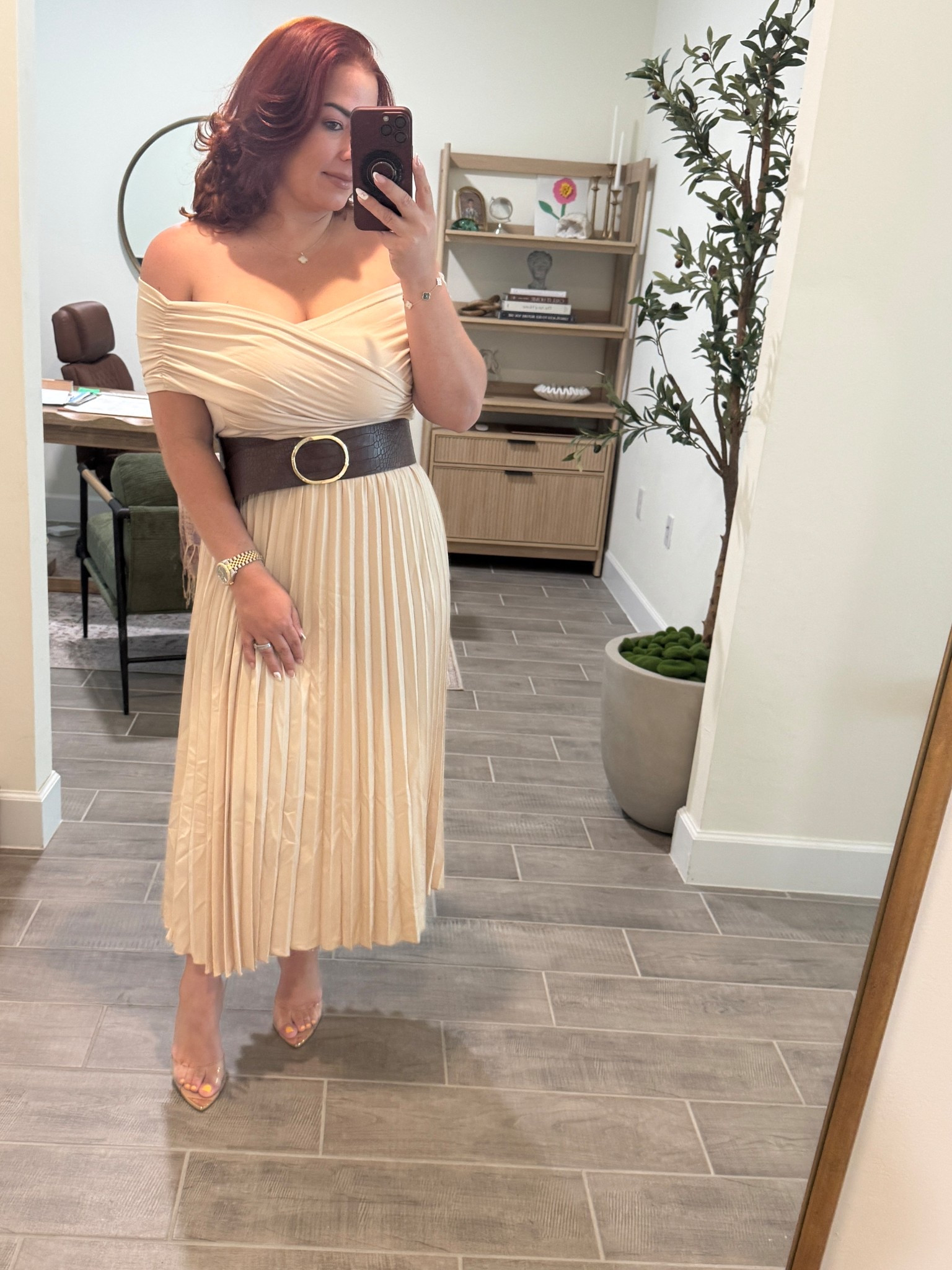 The most feminine and classy dress . Kentucky derby dress , bridal shower dress , babyshower dress 

#LTKMidsize #LTKFindsUnder50 #LTKStyleTip