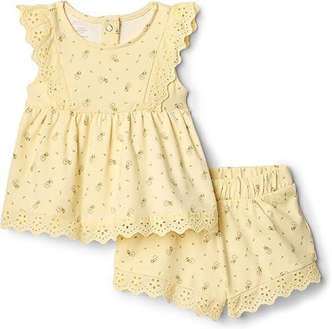Amazon Essentials x Sofia Grainge Toddler and Baby Girls' Eyelet Short & Top Set | Amazon (US)