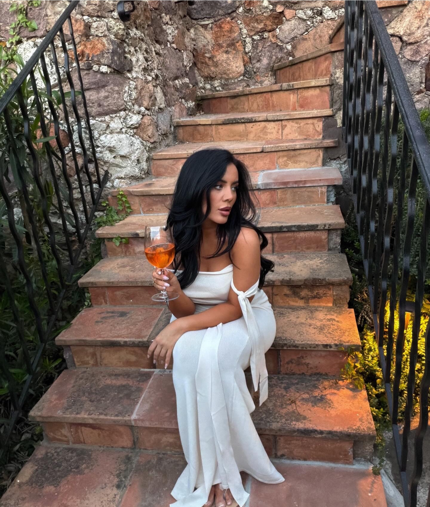 Summer Evening Outfit 🤍

White Co-ord, Holiday Date Night, Romantic Vacation Look, Neutral Occasion Outfit, European Summer Style

#LTKeurope #LTKuk #LTKsummer