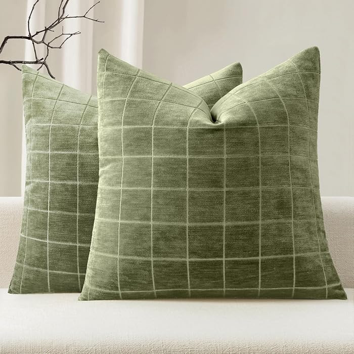 MIULEE Decorative Chenille Check Throw Pillow Covers Vintage Plaid Couch Pillows 20x20 Inch Set o... | Amazon (US)