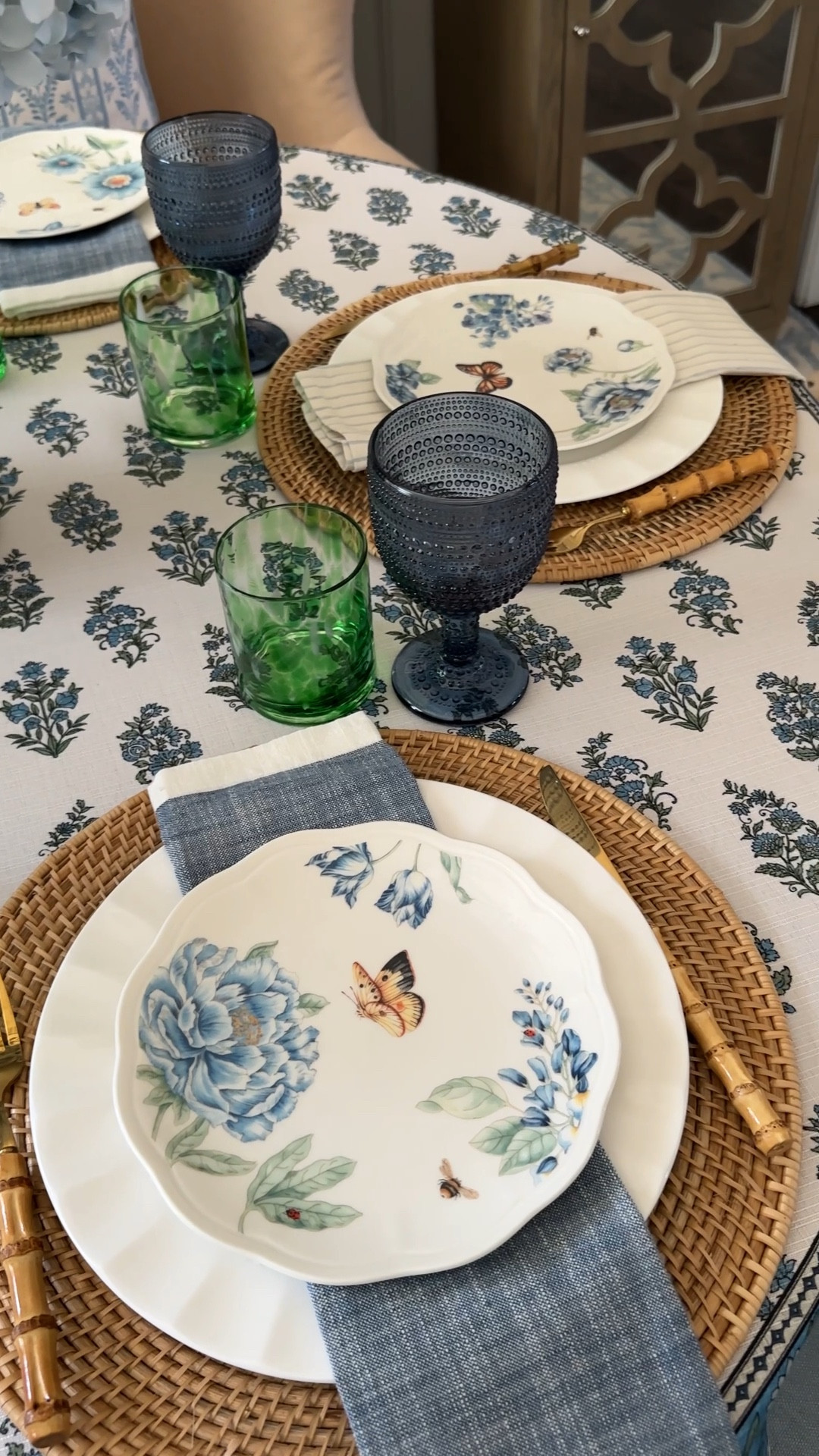 Gorgeous spring table in chic block prints, florals, and butterflies! The perfect setting for any spring occasion, including Mother’s Day! 
Grab these beauties on sale!

#LTKHome #LTKSaleAlert