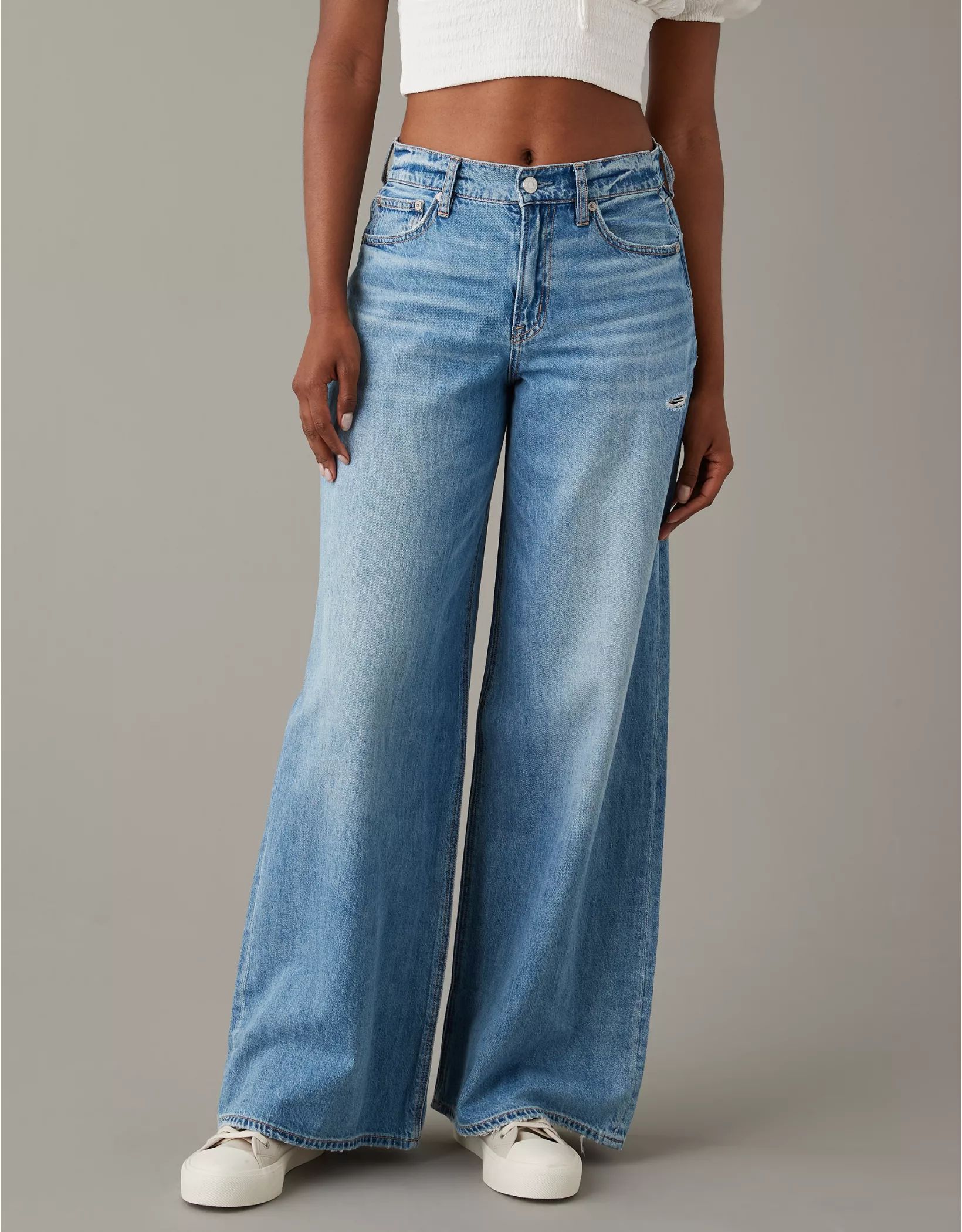 AE Dreamy Drape Super High-Waisted Baggy Ultra Wide-Leg Jean | American Eagle Outfitters (US & CA)