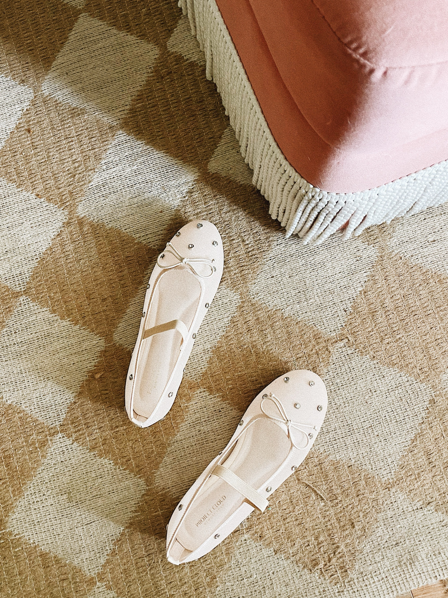 Ballet flats 

#LTKFindsUnder50 #LTKShoeCrush #LTKStyleTip