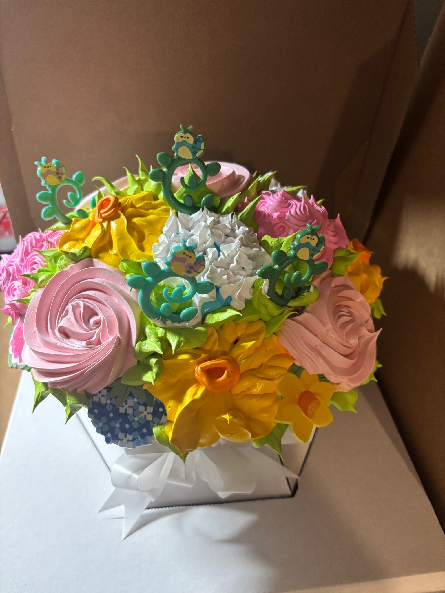 Happy Birthday to me!
My birthday was last week and my family surprised me with this beautiful cupcake bouquet!

#LTKfoodie