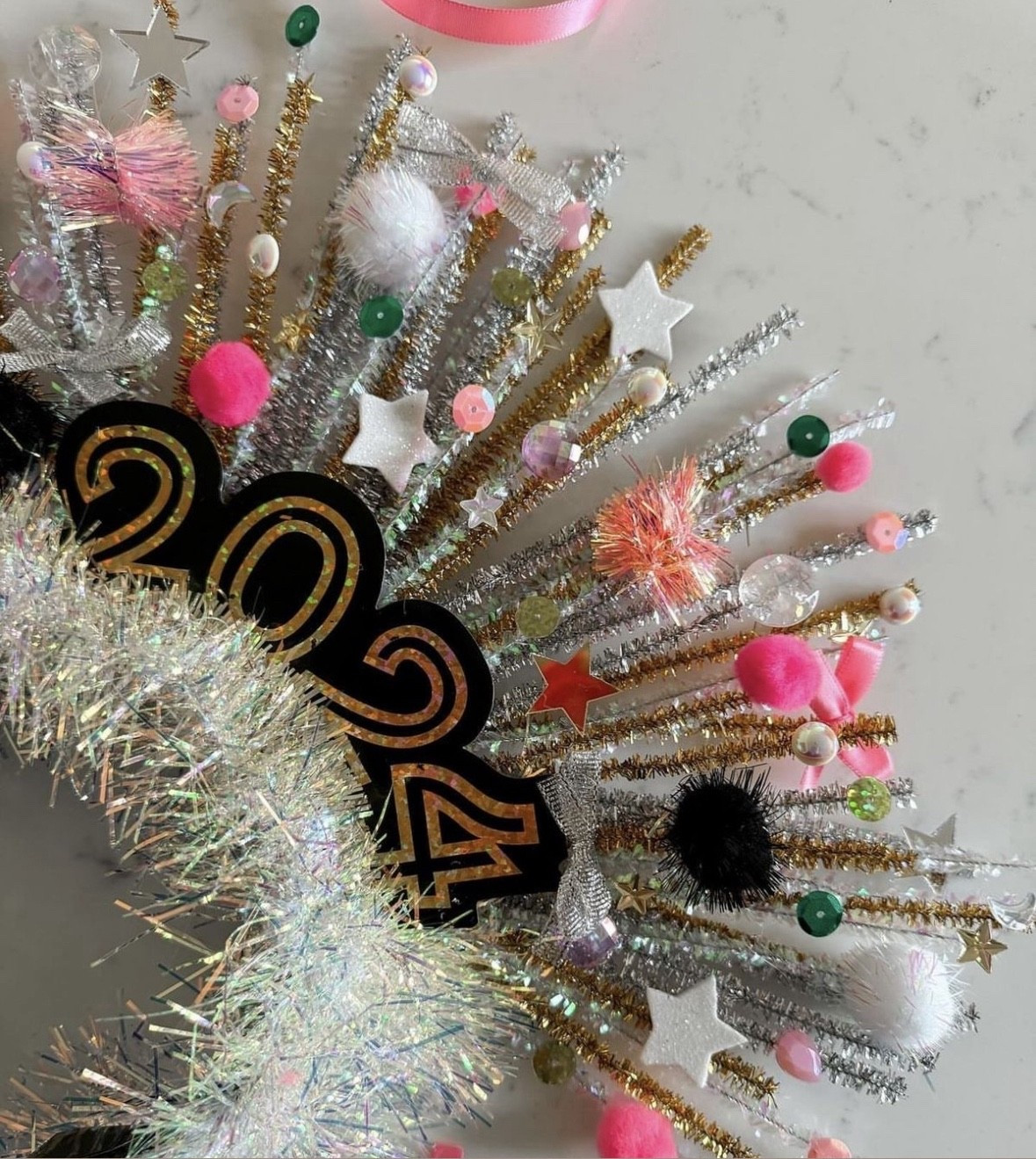 fun craft idea for the kids noon years eve gathering 🎊💓

#LTKdayinmylife #LTKKids #LTKHoliday