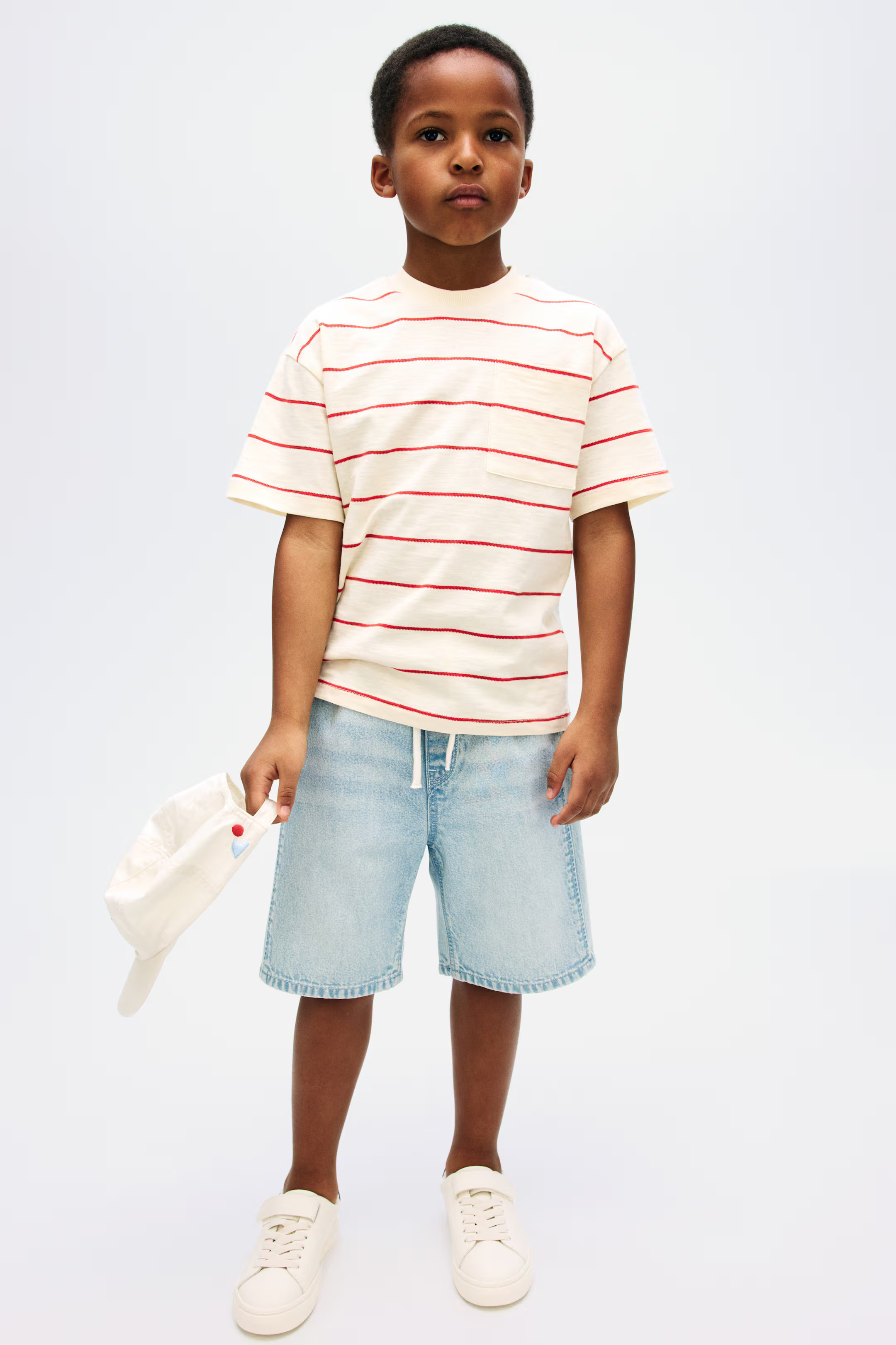 Chest-pocket T-shirt | H&M (US + CA)