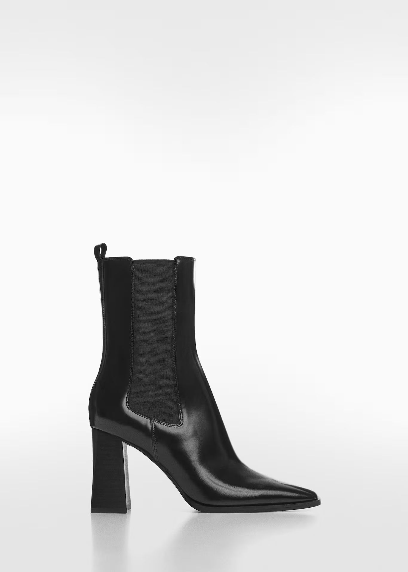 Leather Chelsea ankle boots | MANGO (US)
