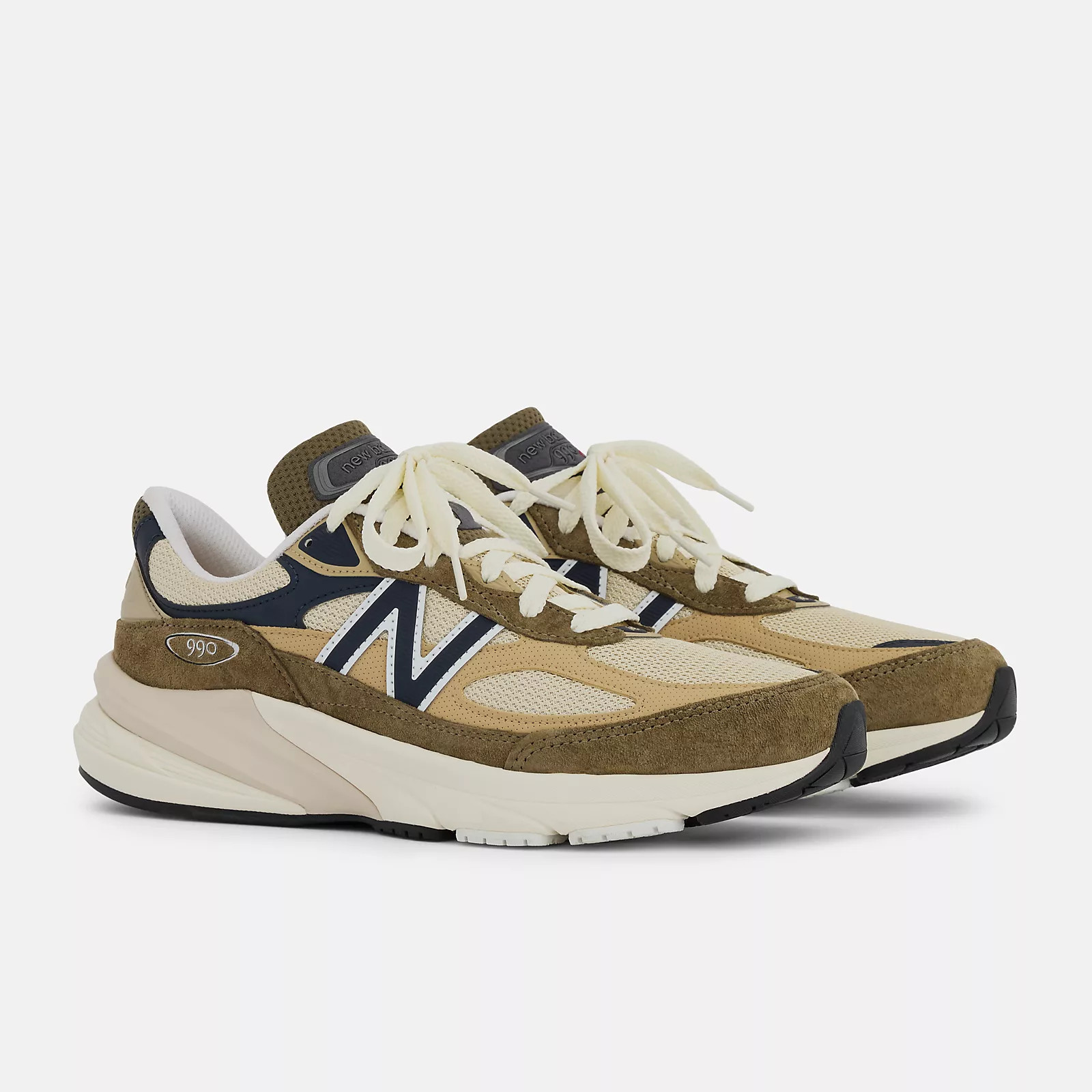 Made in USA 990v6 | New Balance Athletics, Inc.