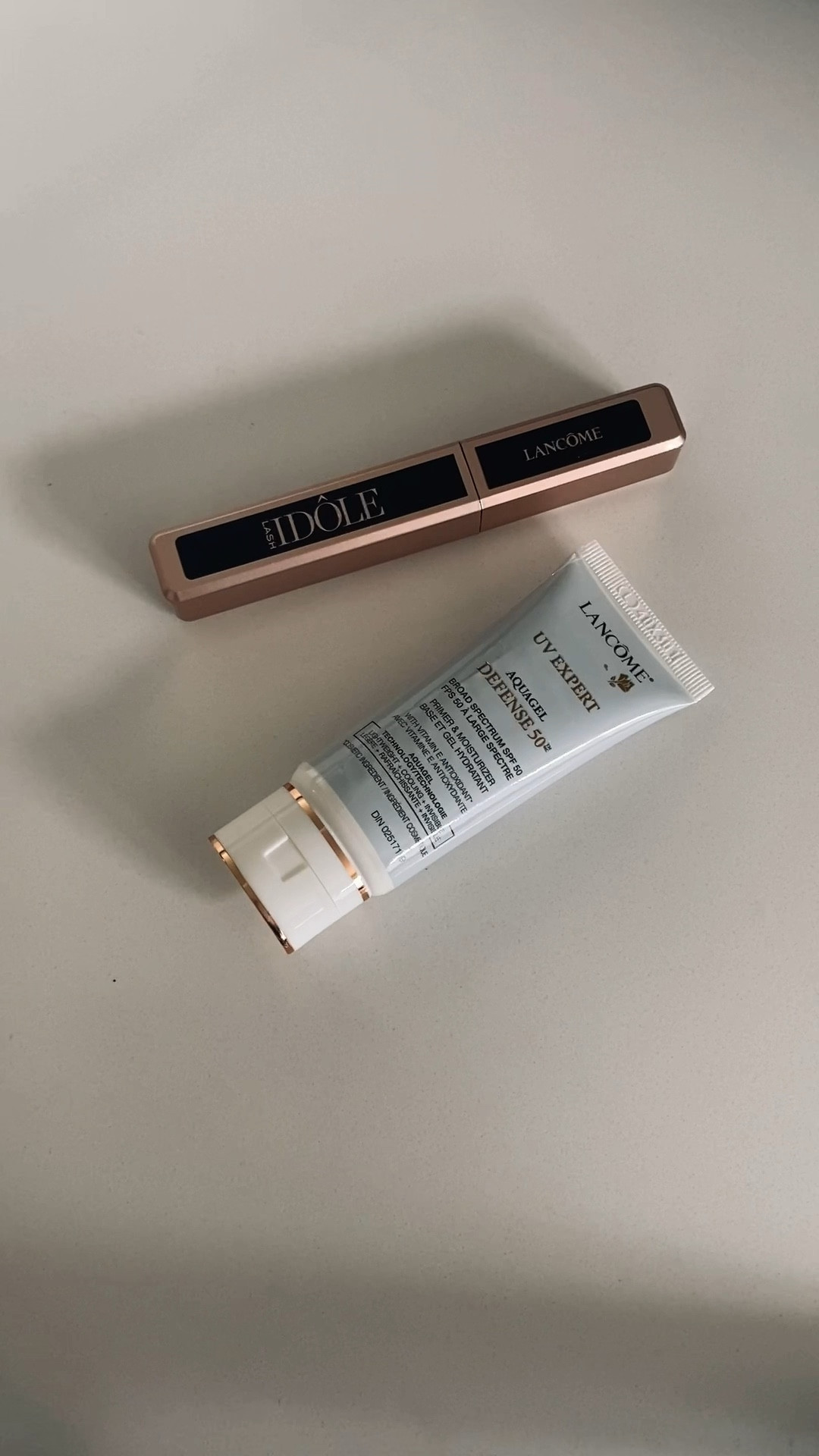 Lancôme's Lash Idôle Mascara and UV Expert Aquagel Defense Face Primer and Moisturizer with SPF 50 are worth the hype!

The mascara leaves my lashes looking volumized, lifted, and full. The brush ensures no clumps and gives my lashes a beautiful fanned-out effect. It's a perfect every day mascara!

The all-in-one makeup primer, moisturizer, and sunscreen is light-weight, oil-free, and fast-absorbing. It leaves my face feeling hydrated and moisturized with a lovely glow. Definitely adding this to my summer makeup routine

[I received these products complimentary from Influenster for testing purposes]

#complimentary #lashidole #lancomeessentialsCA

#LTKbeauty #LTKfindsunder50 #LTKVideo