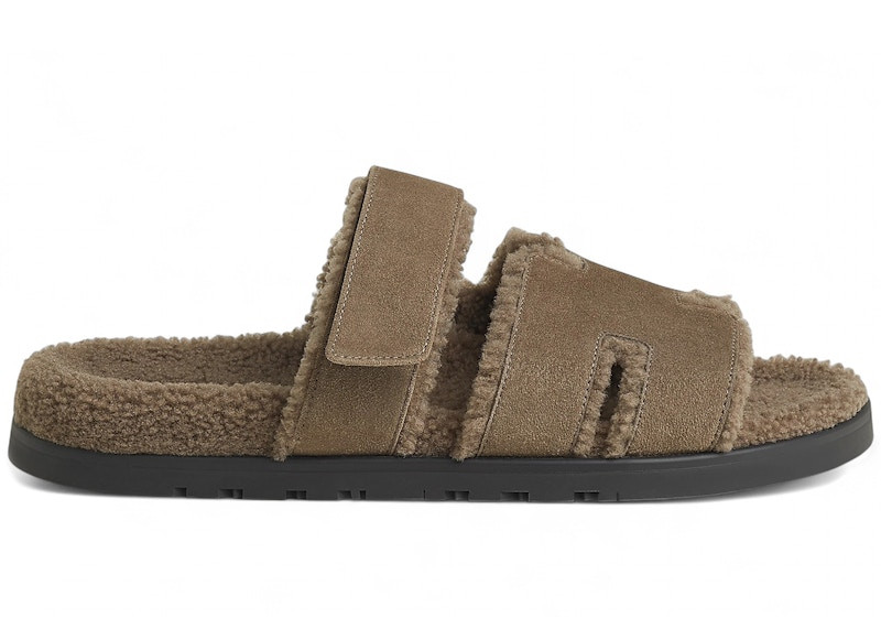 Men's Hermes Chypre Sandal Shearling Suede Goatskin Sneakers in Étoupe | StockX