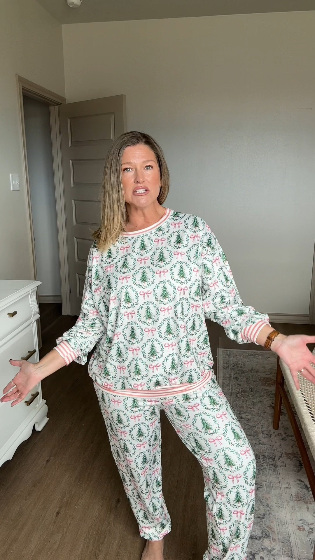 Girly Christmas PJs

#LTKFindsUnder50 #LTKStyleTip #LTKHoliday