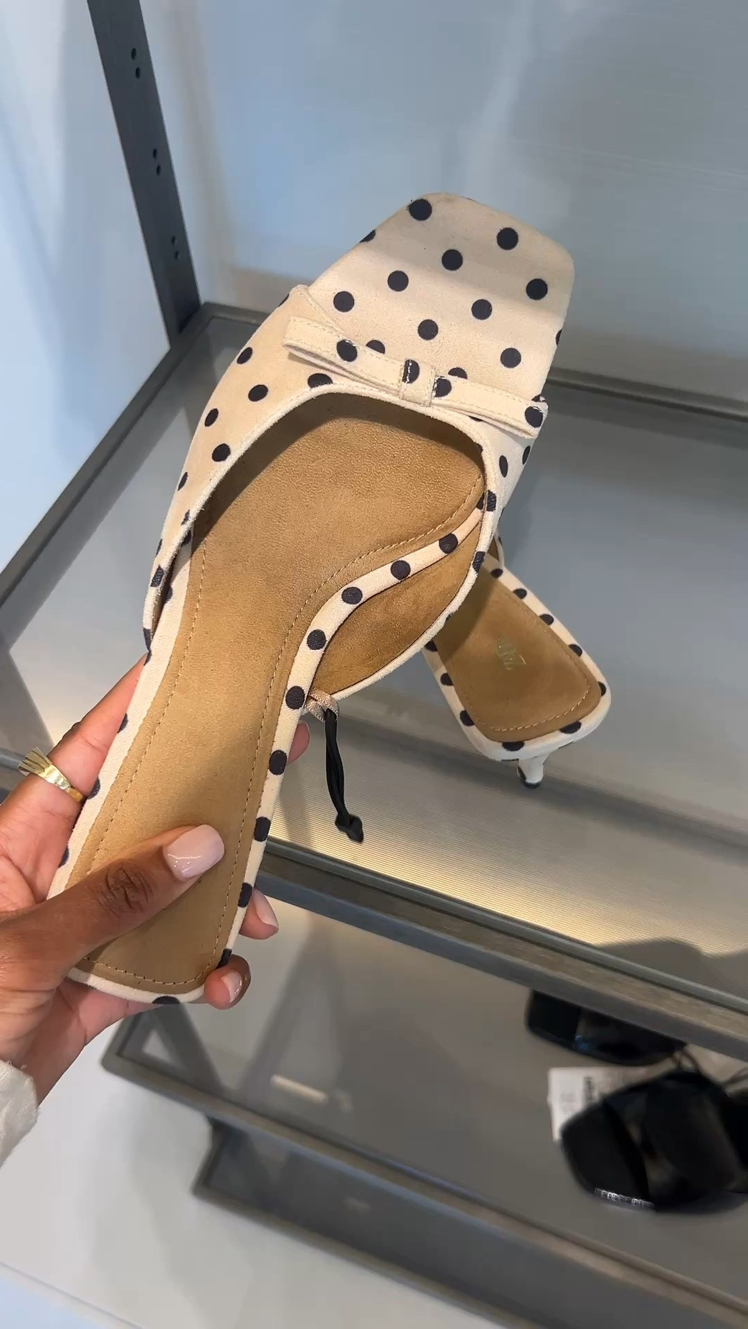 Polka dot kitten heels 🖤🤍

#LTKootd #LTKWorkwear #LTKSaleAlert