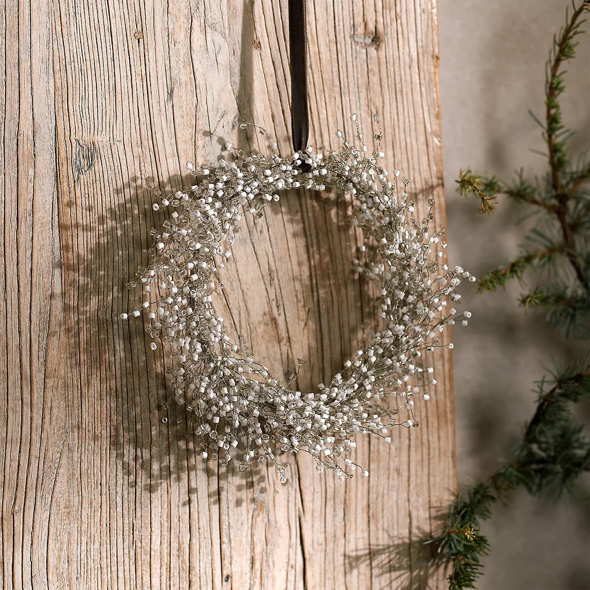 The White Company 20cm Beaded Wreath, Silver | The White Company UK & ROW